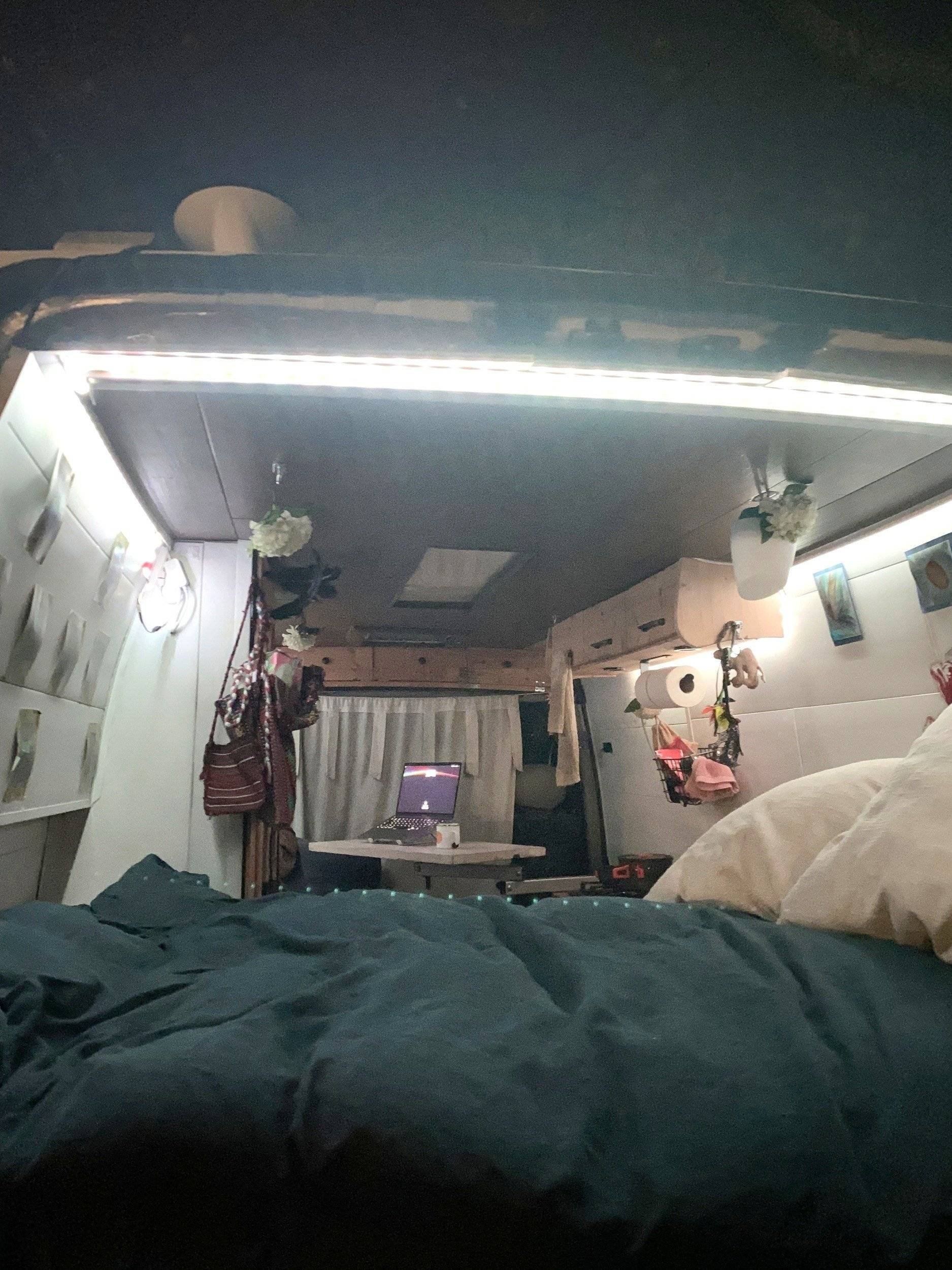 Vanloisir Renault master 2.5l DCI 150CV