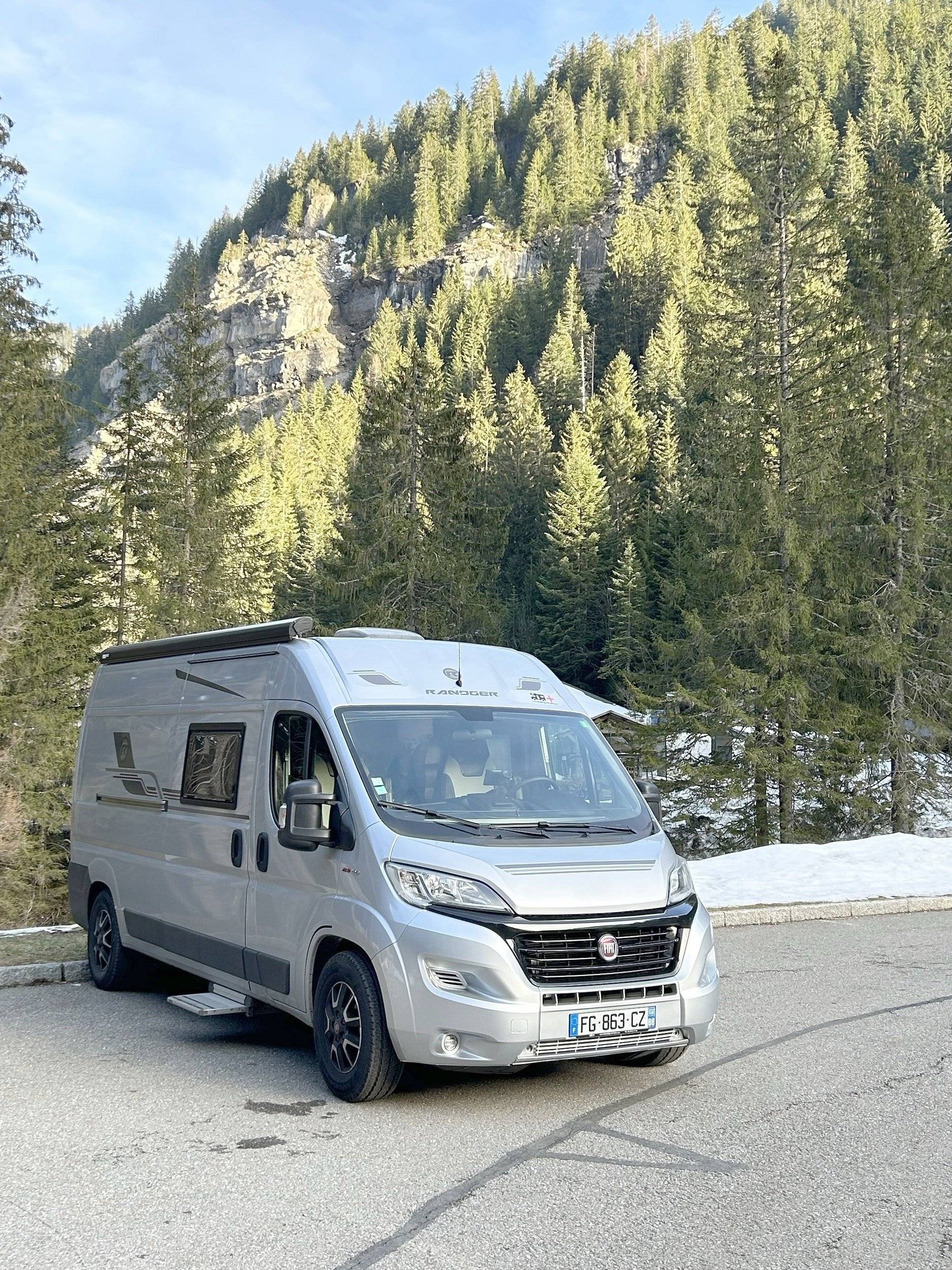 Challenger 2,3 l 130 ch