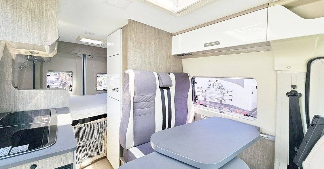 Challenger 2,3 l 130 ch.