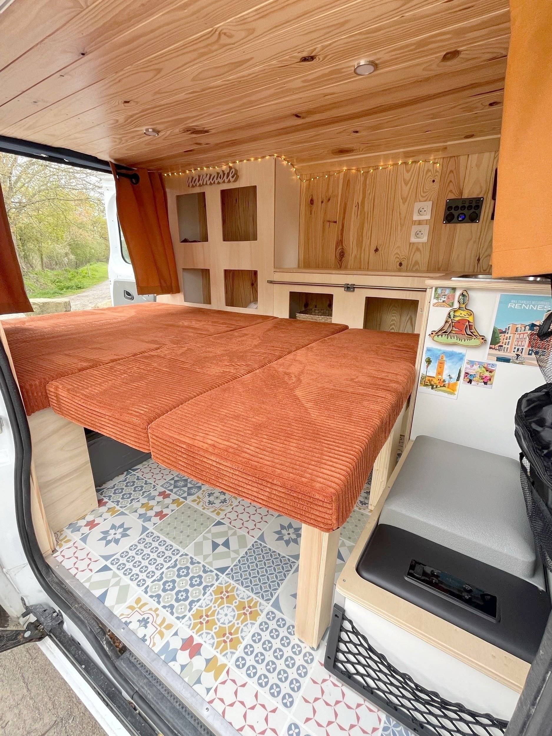 Letti Renault Trafic 1,6 l 115ch - Yescapa