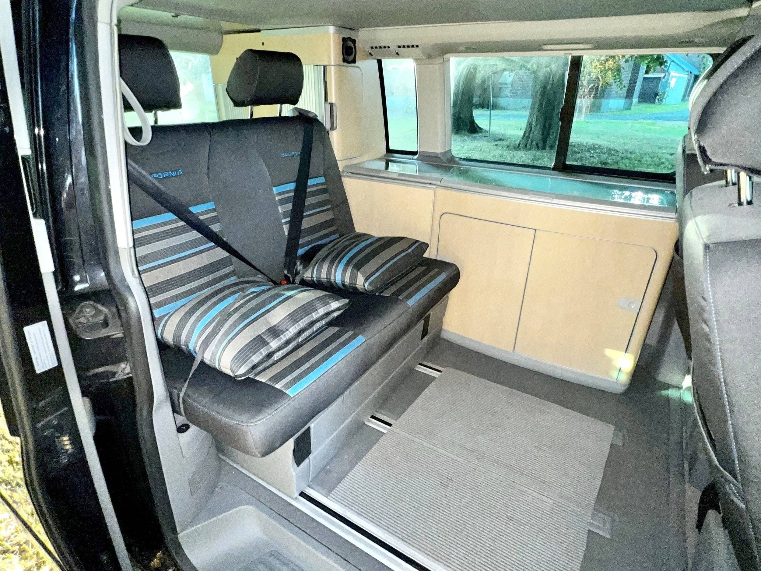 Volkswagen T5 California