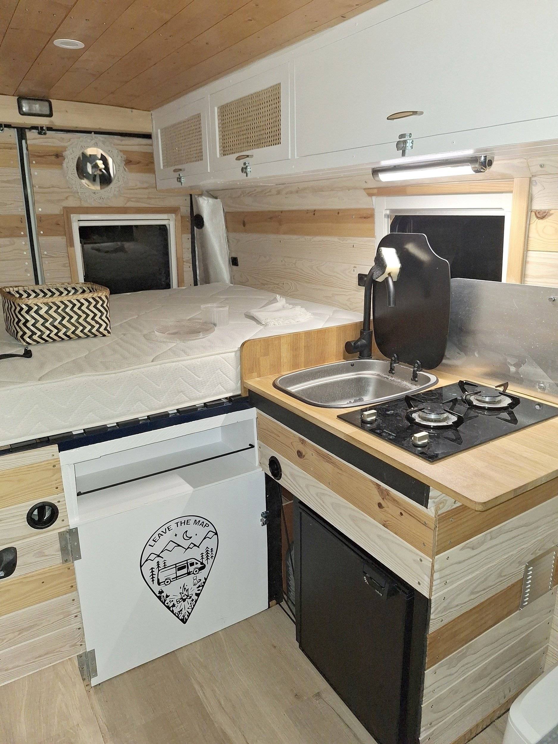 Vanloisir Peugeot boxer