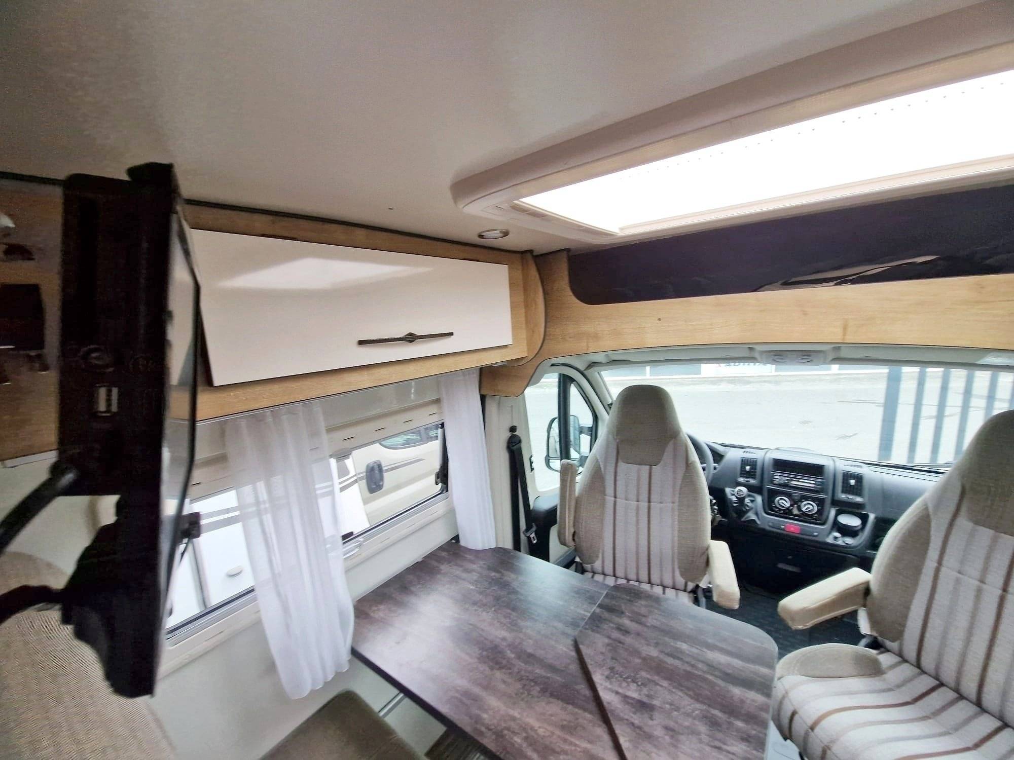 Font Vendôme Leader Van