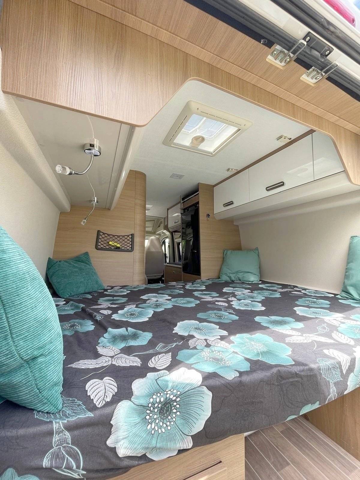 Mclouis Van 3 Menfys