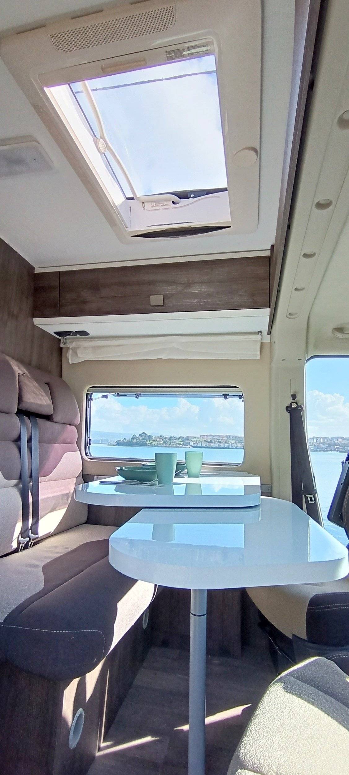 Menjador Fiat Fiat ducato - Yescapa