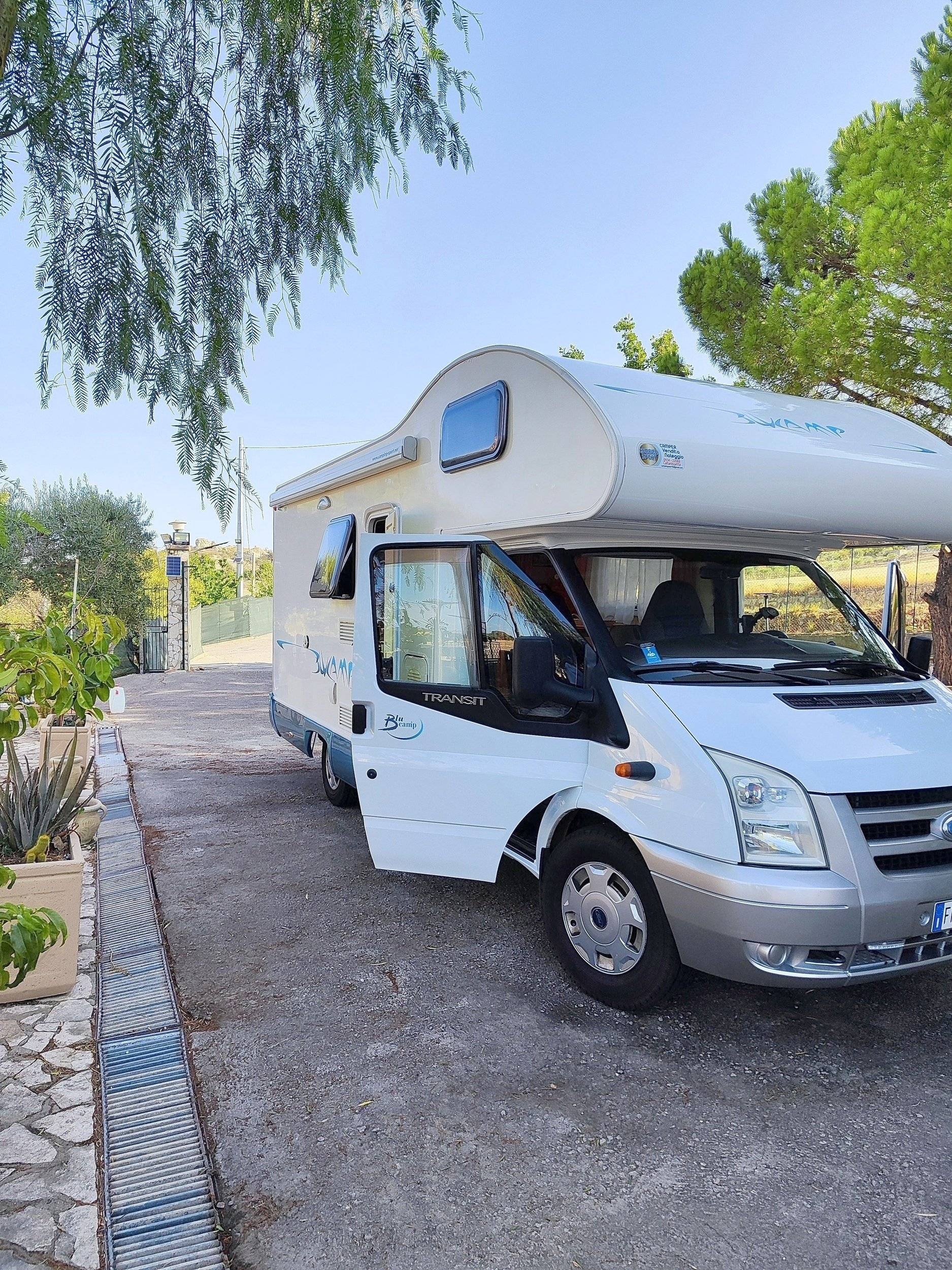 Sonstiges Ford - Yescapa