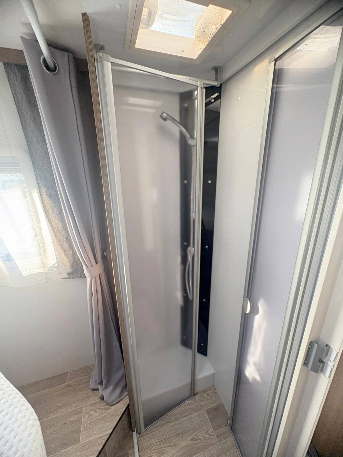 Berth Citroën - Yescapa