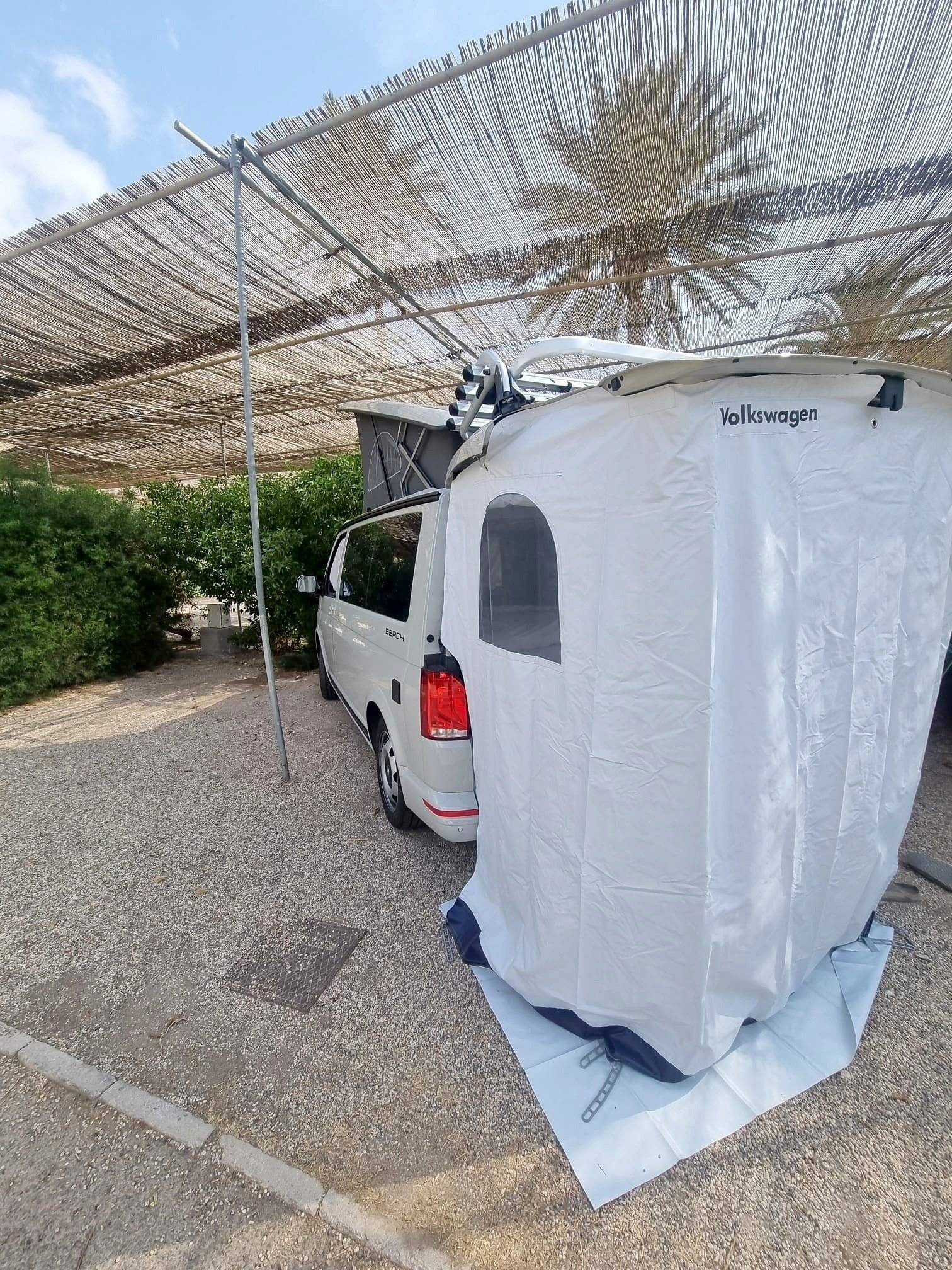 Volkswagen California Beach Camper