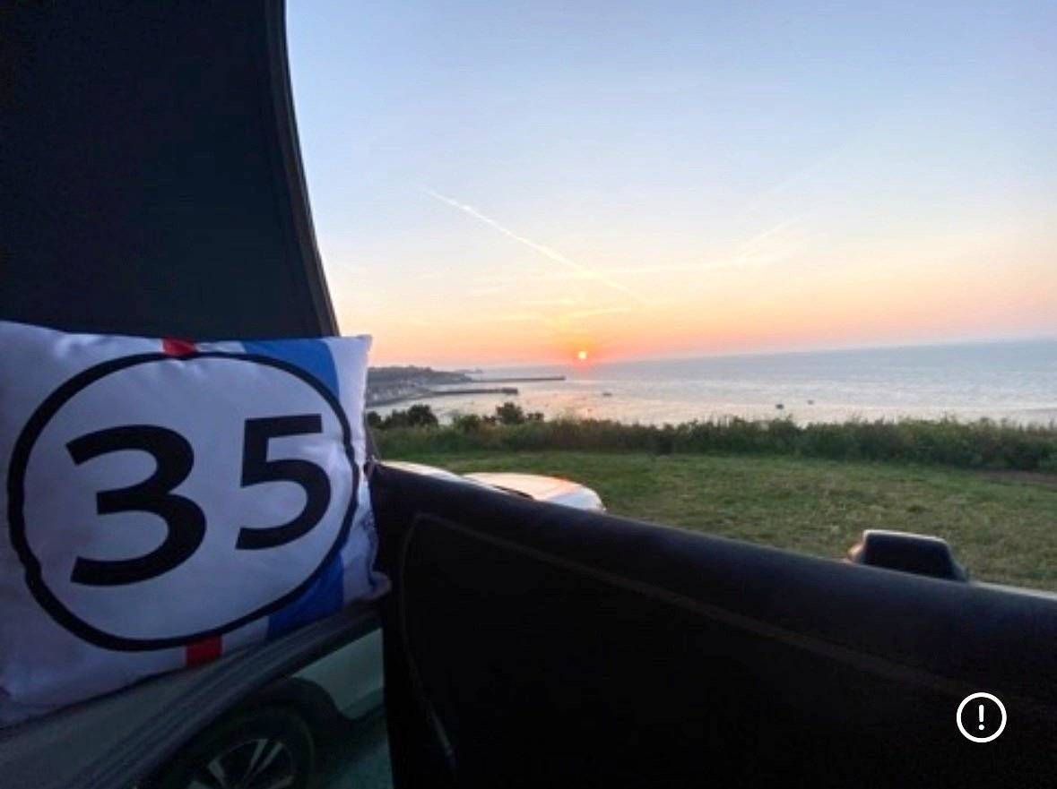 Volkswagen T6.1 California Beach