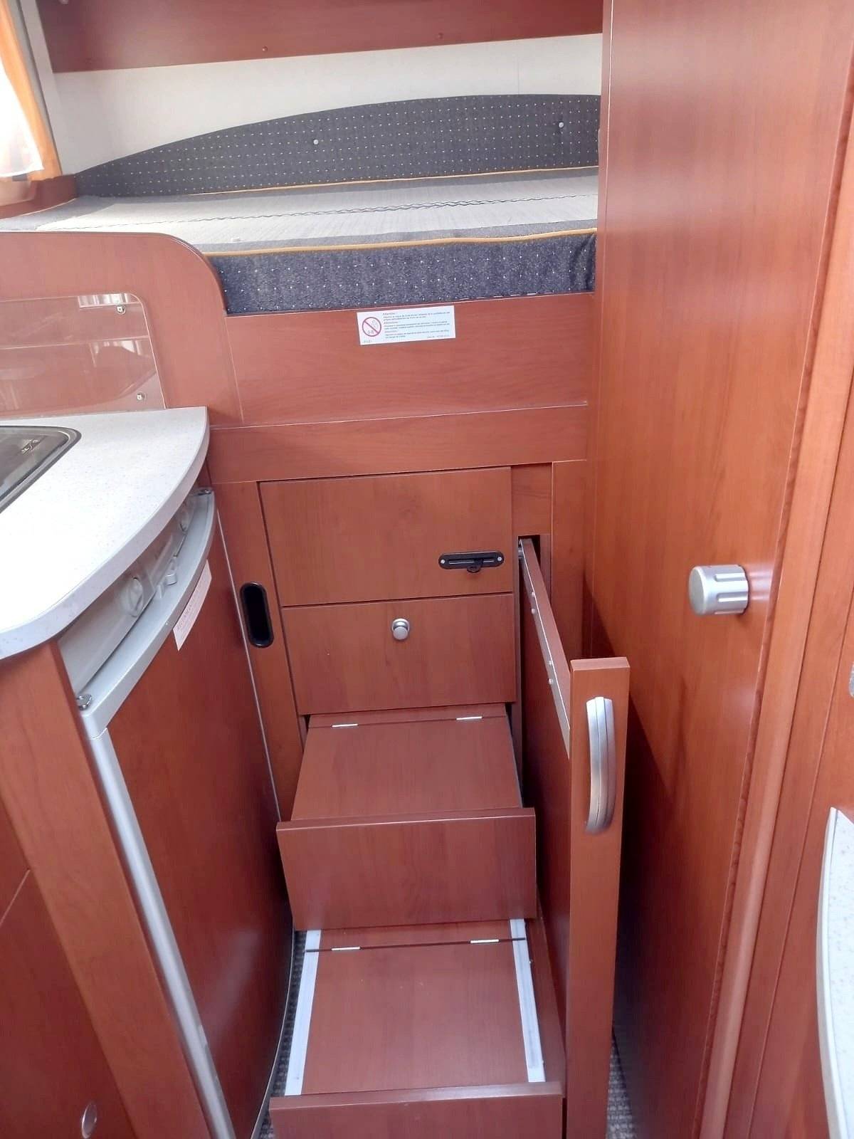 Dethleffs DETHLEFFS GLOBEVAN 02 - PERFILADA 2-4 PL - Nº 10