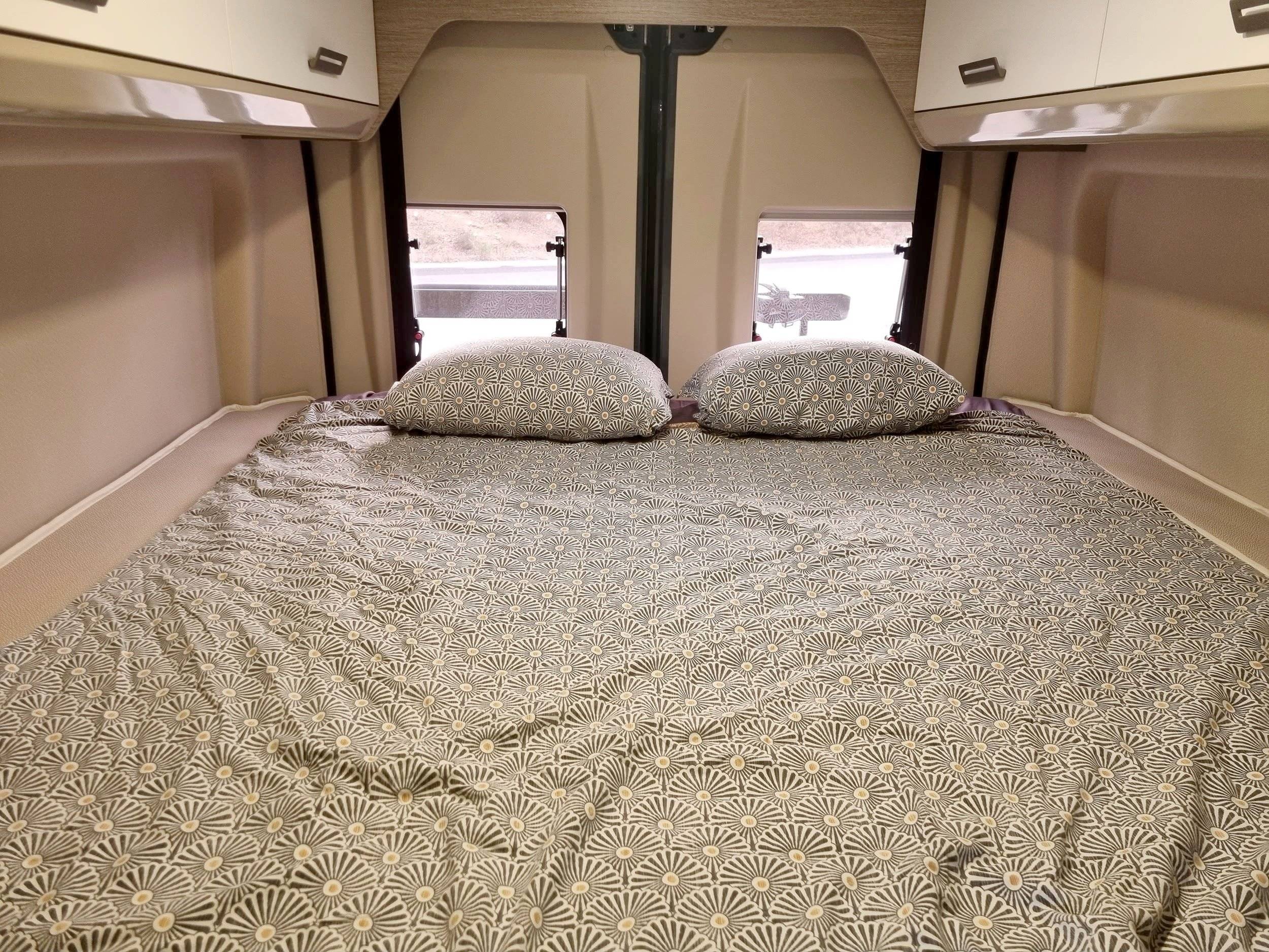 Challenger challenger V210 Edition VIP