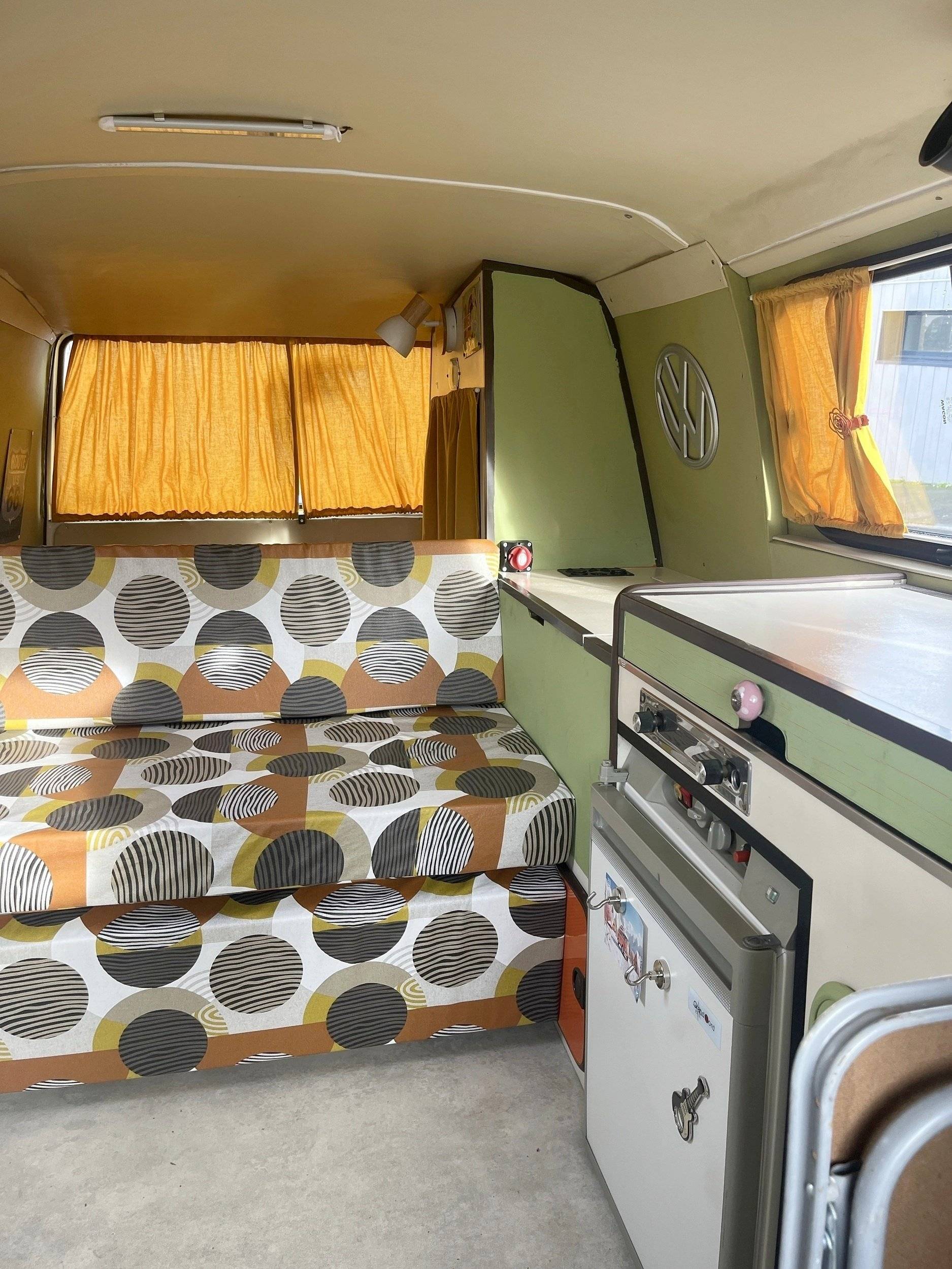 Eethoek Volkswagen Combi VW - Yescapa