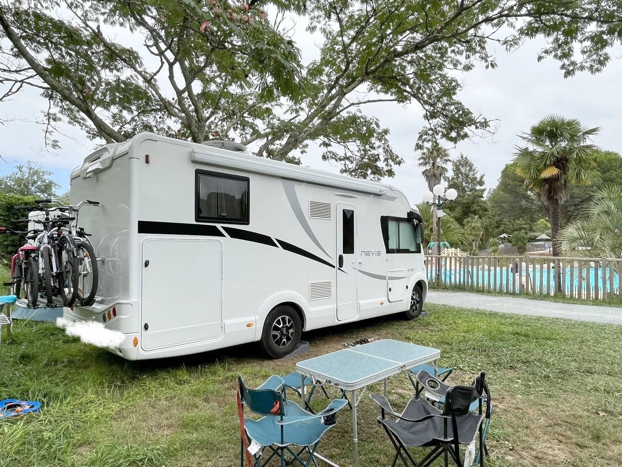 Mclouis NEVIS 372G pack S