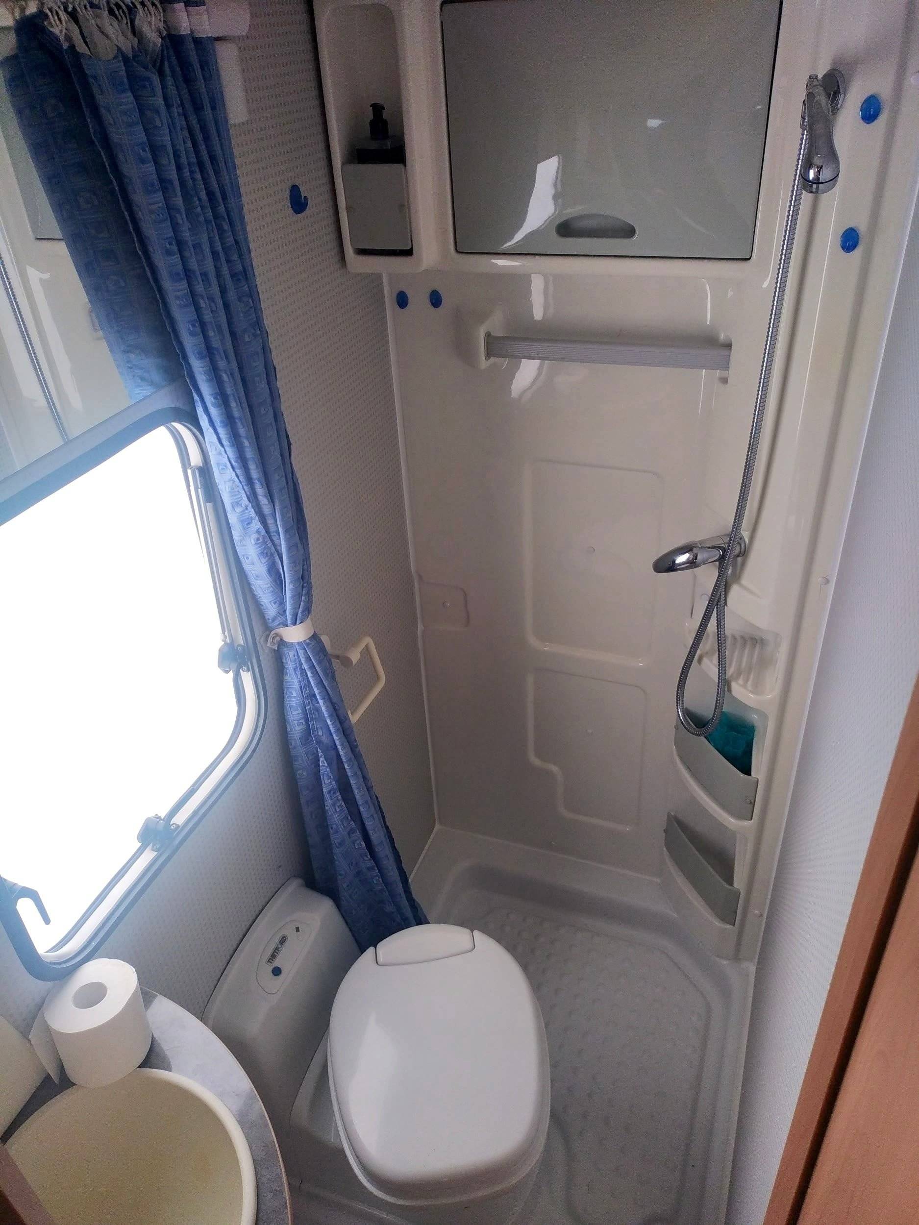 Challenger Transit 2,0 l 130 ch