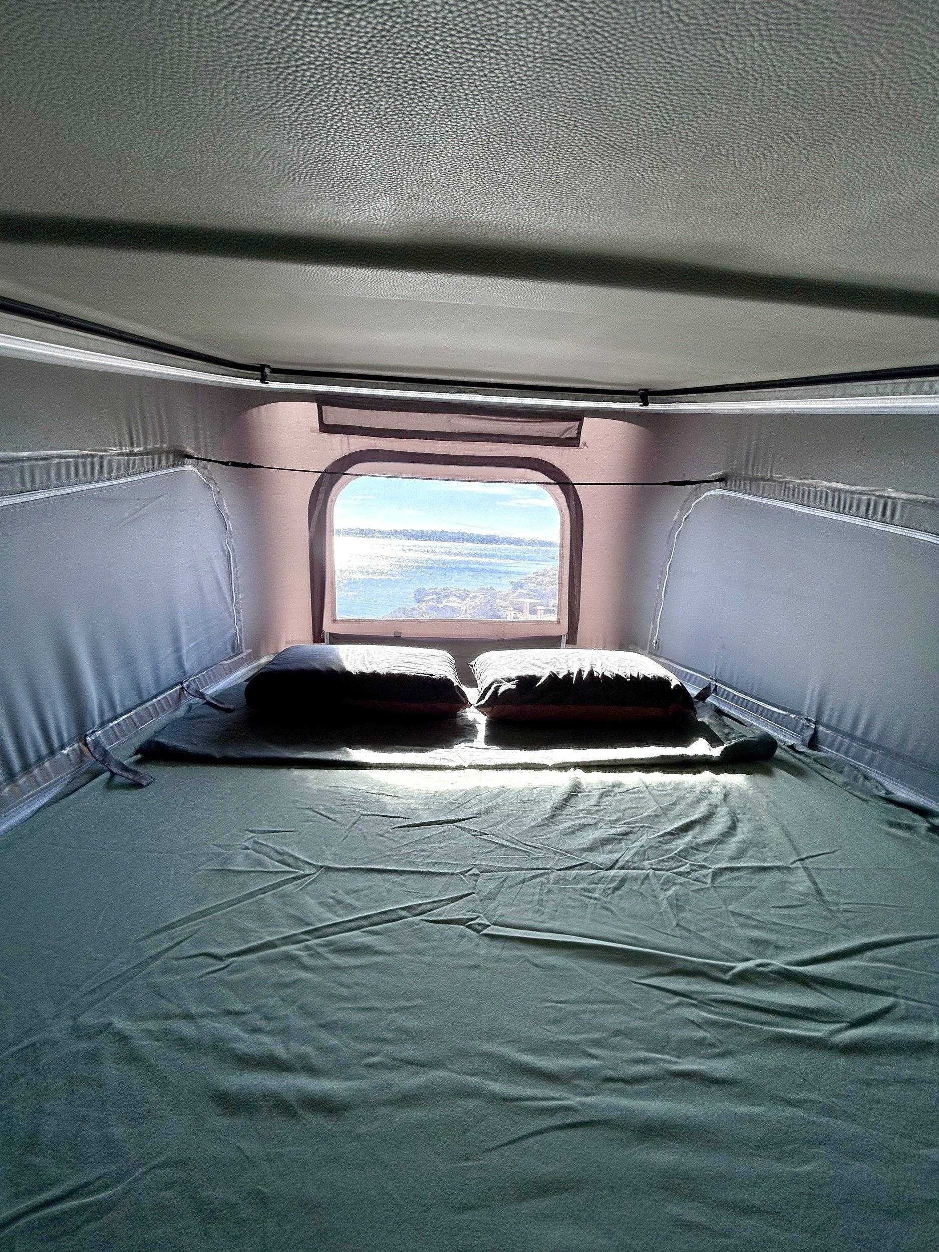 slaapplaatsen Renault Renault trafic cm font t vendome - Yescapa