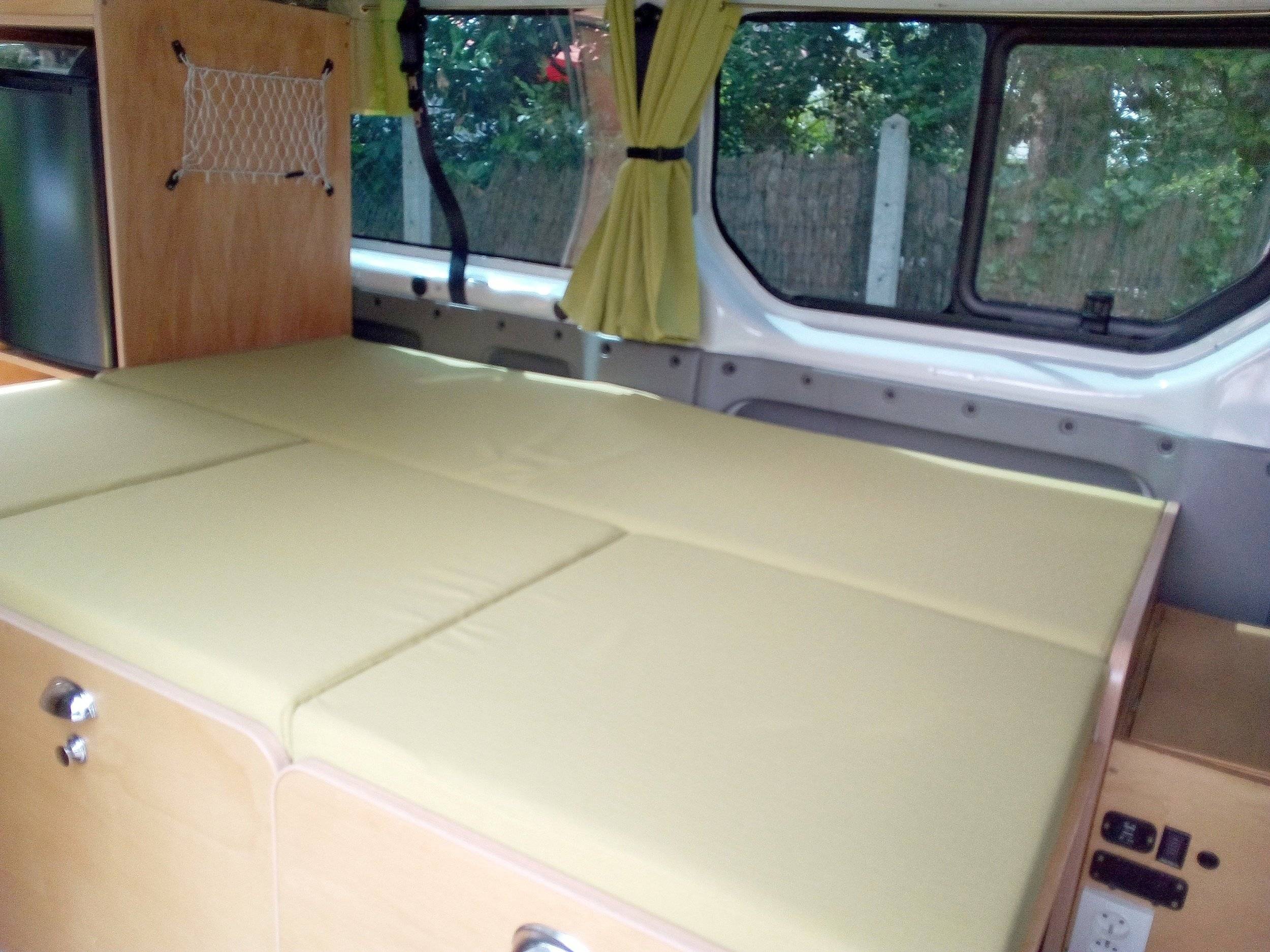 Letti Renault Trafic 2,0 l 115 ch - Yescapa