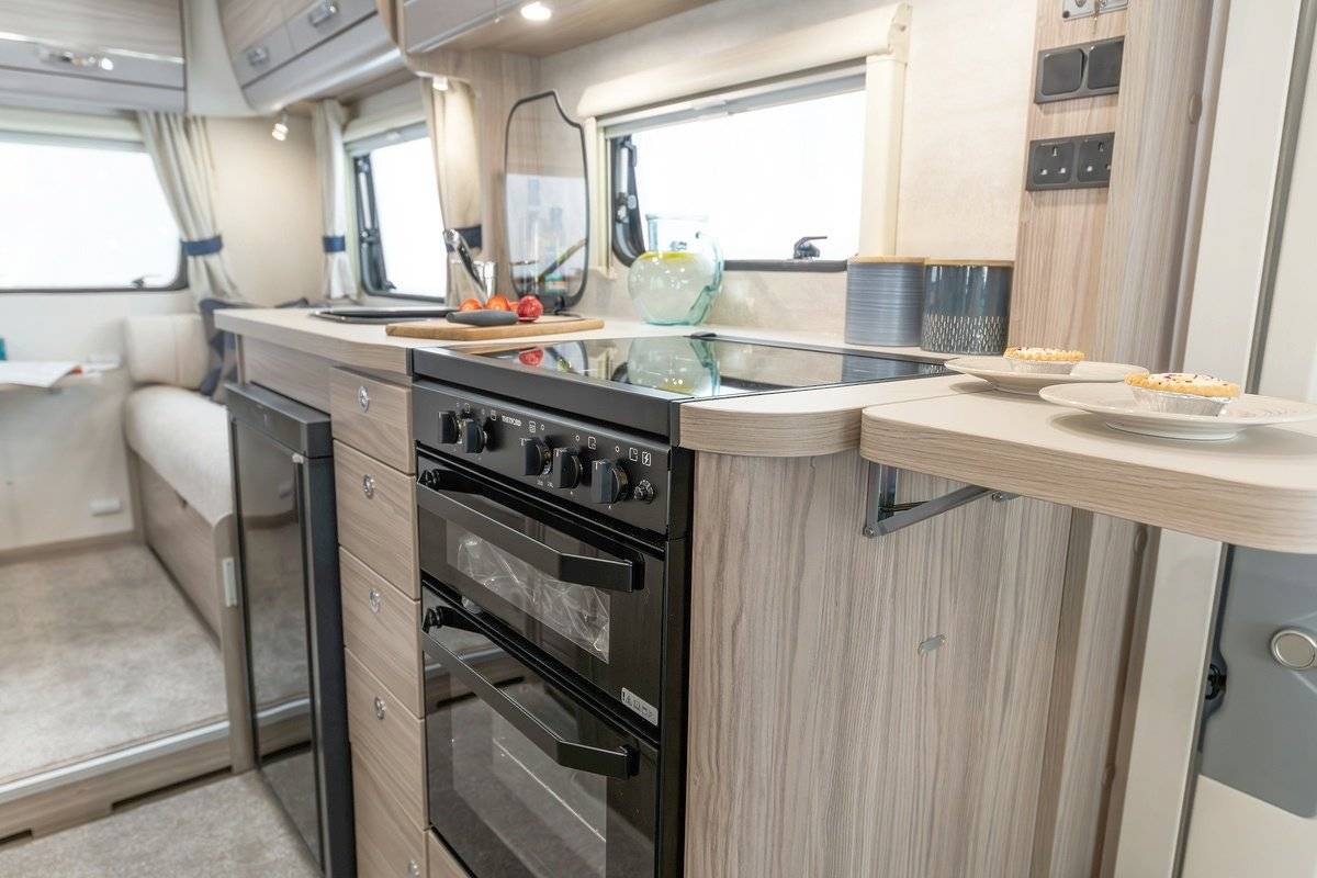 Elddis Elddis