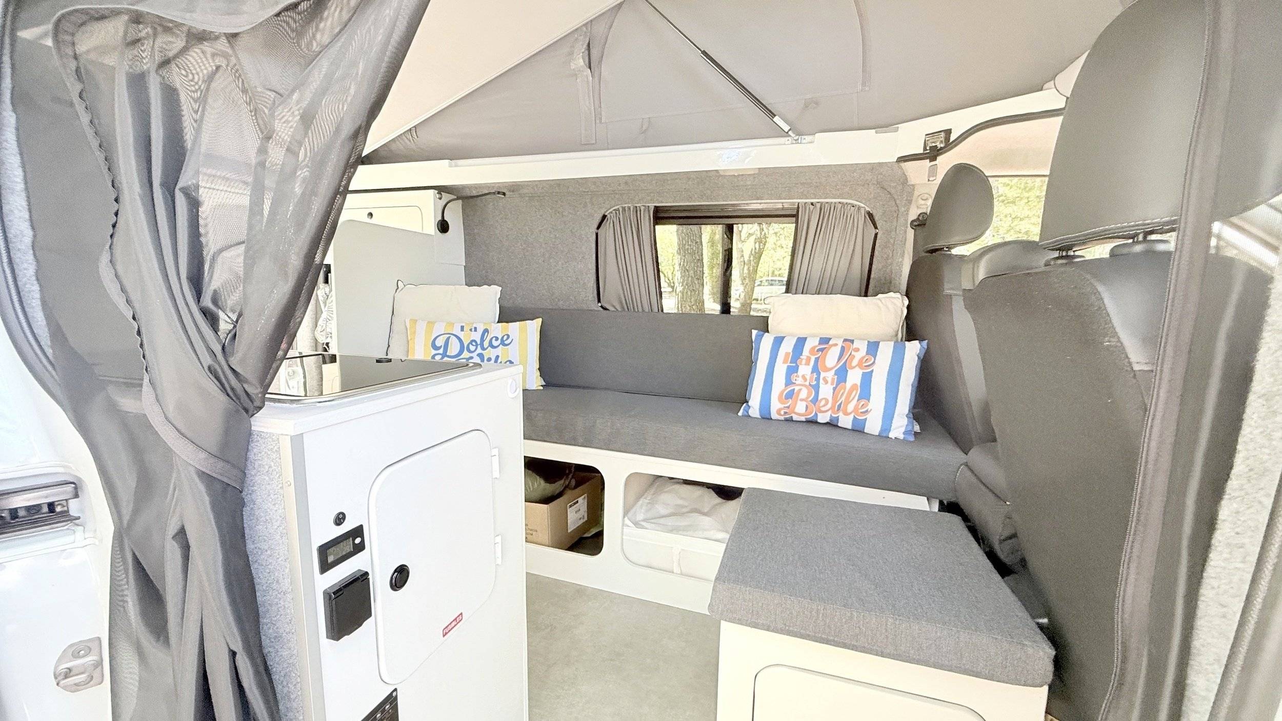 Berth Renault Trafic - Yescapa