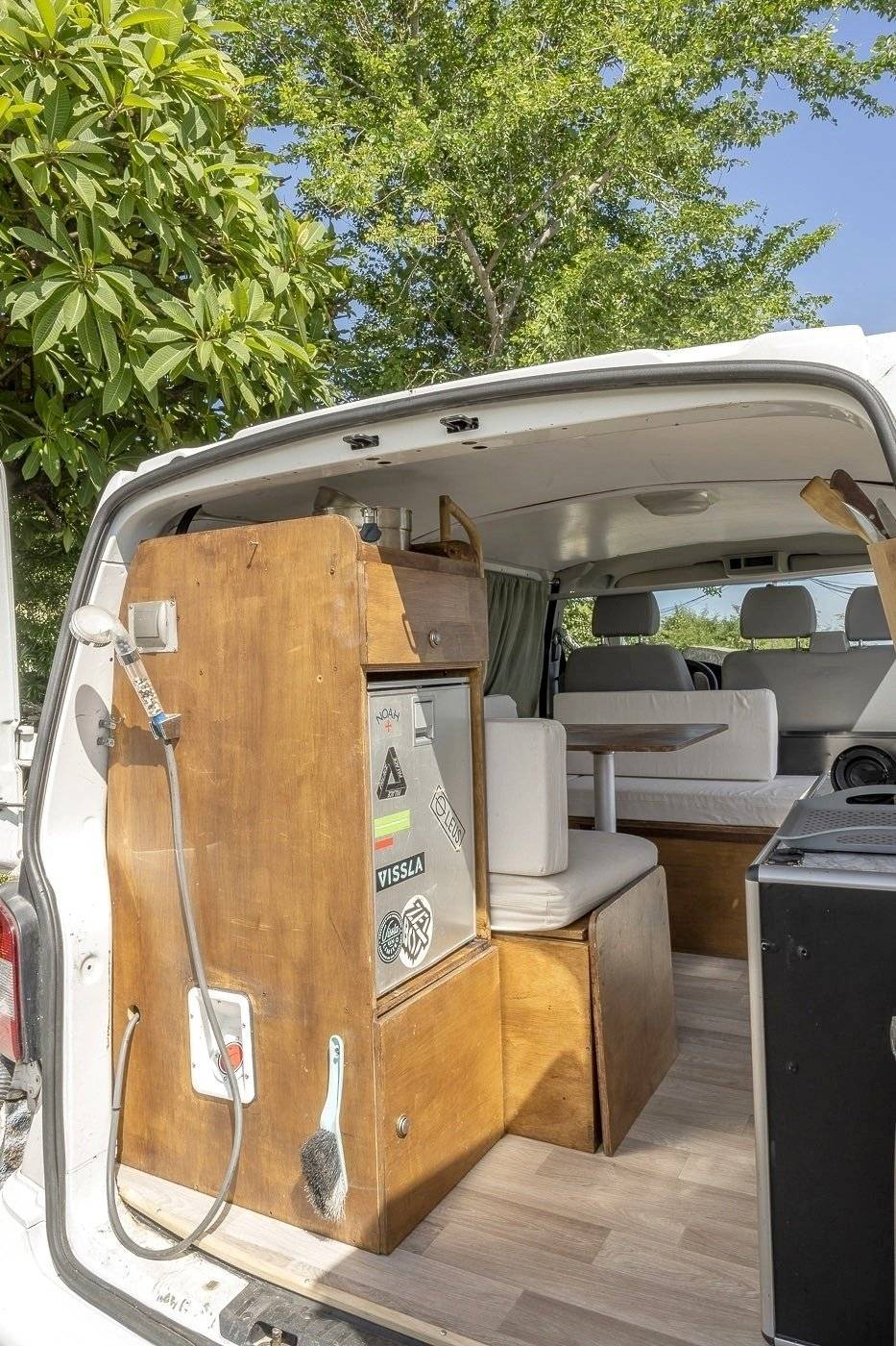 Volkswagen T5 2 l 140 ch