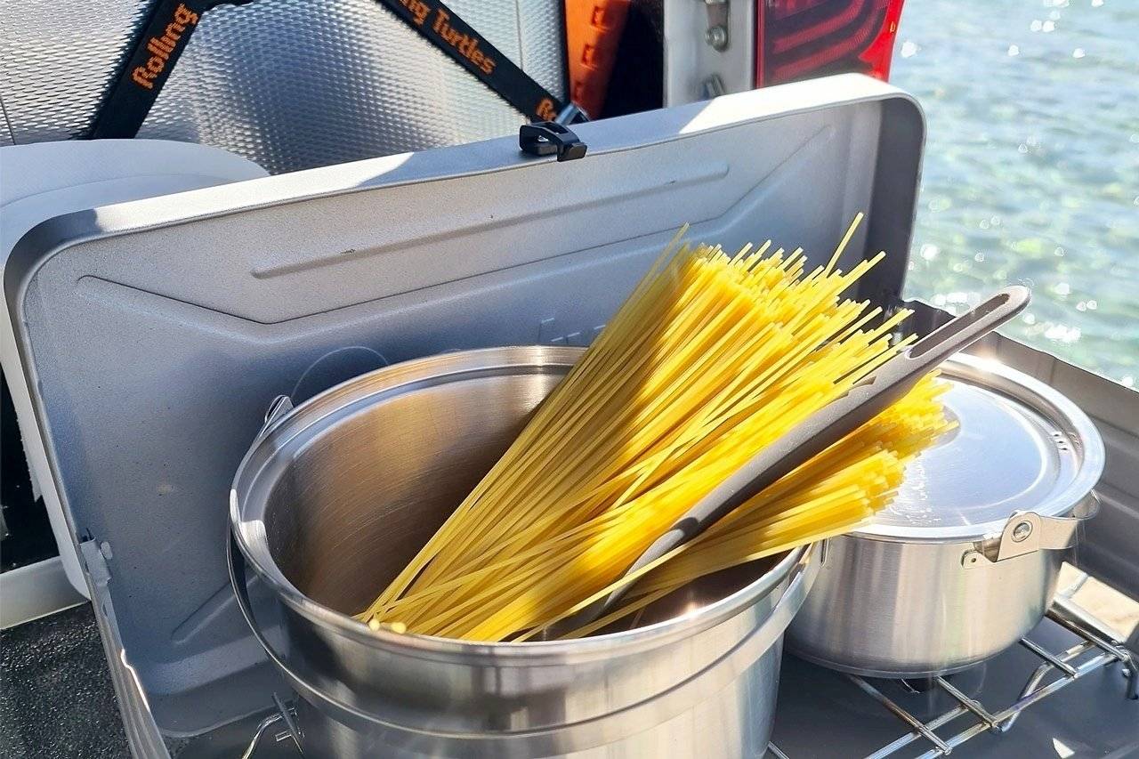 4×4 Automatic Gear Pickupcamper Alucab