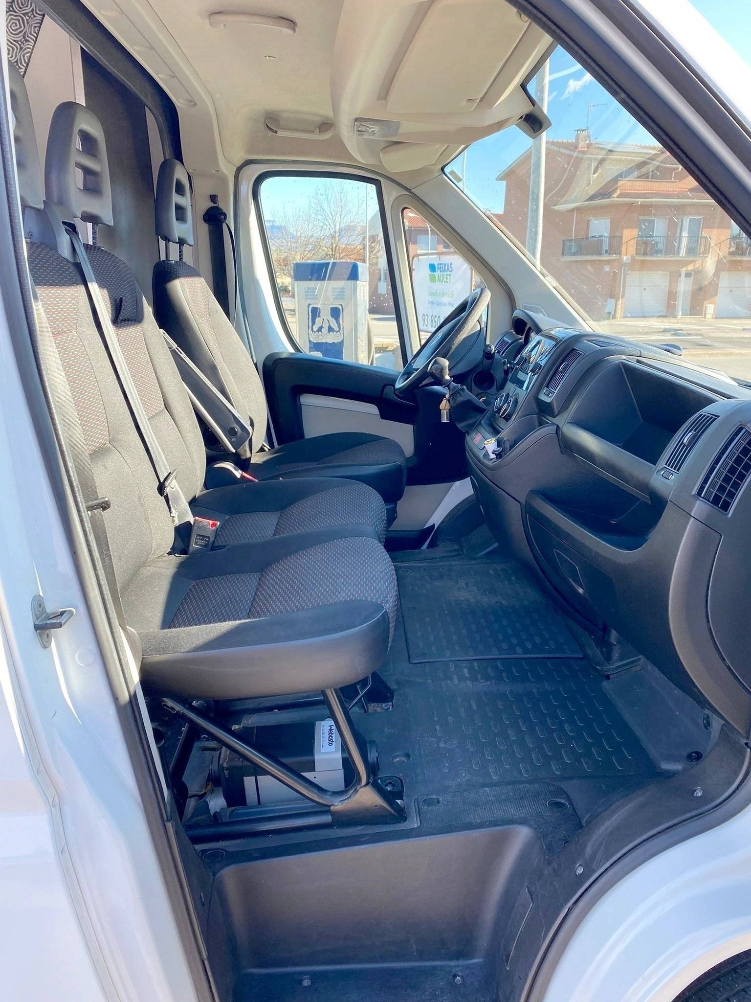 Cityvan Cityvan Court Confort Toit Relevable