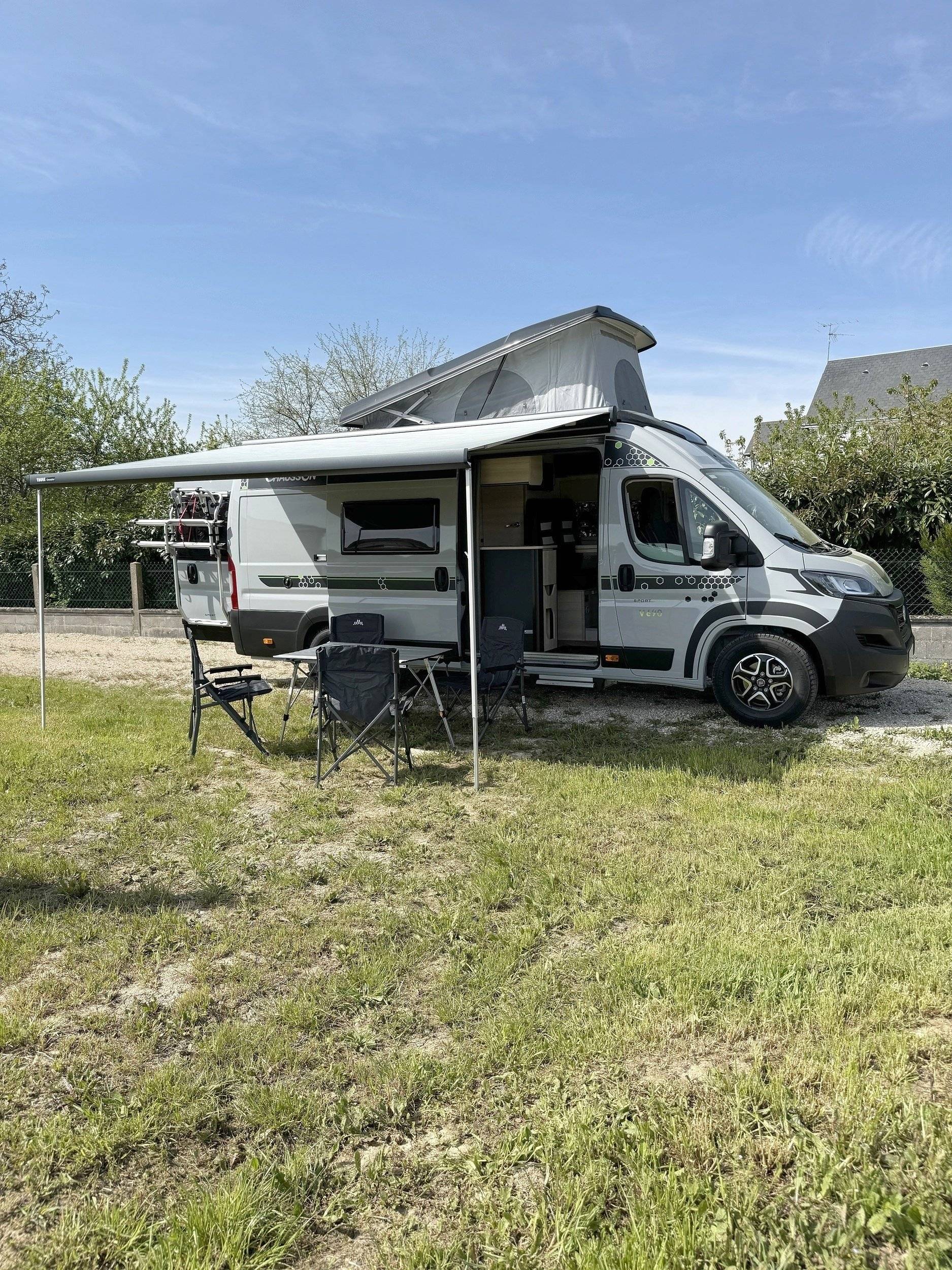 Chausson V690