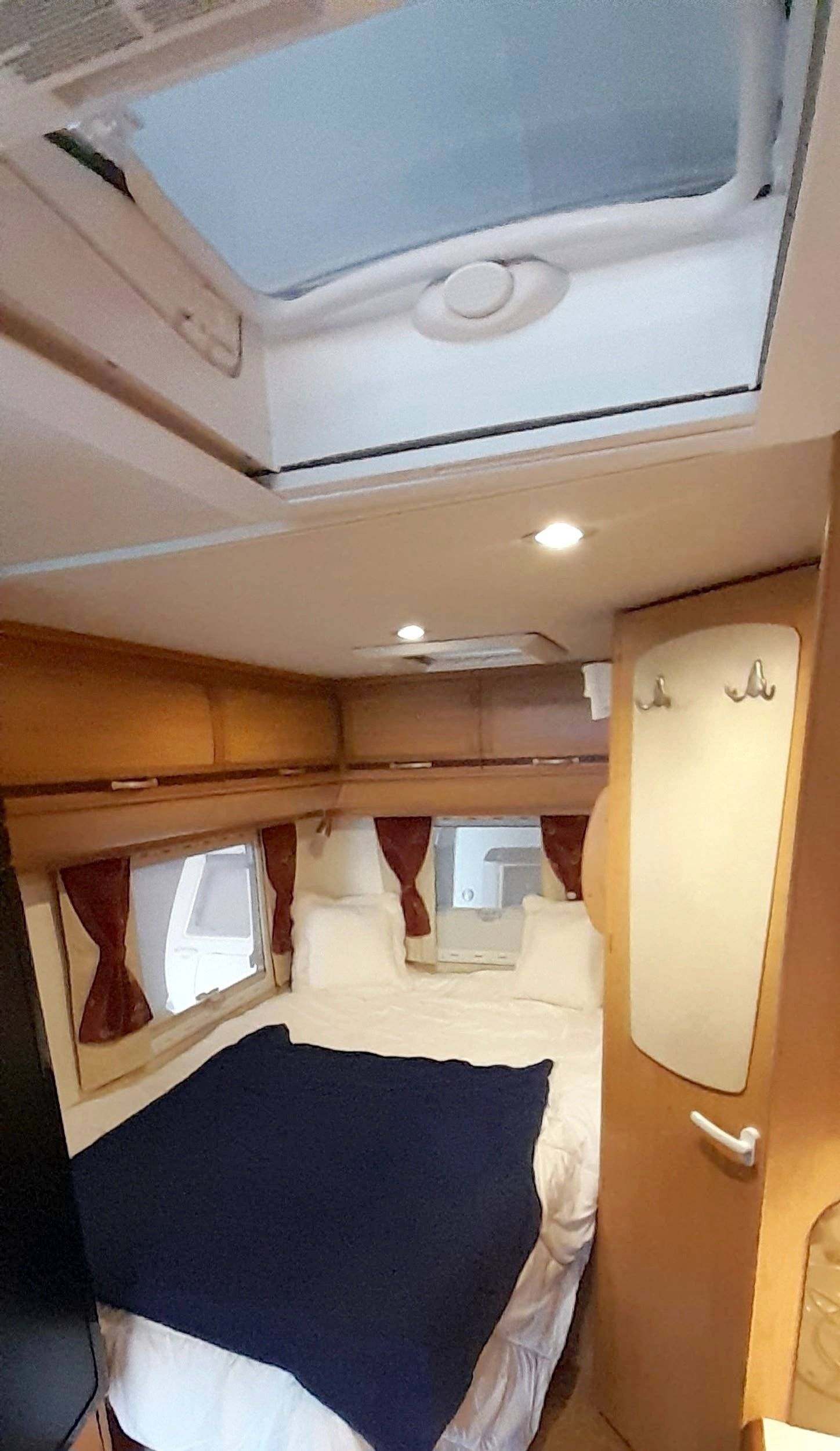 Couchages Ford - Yescapa