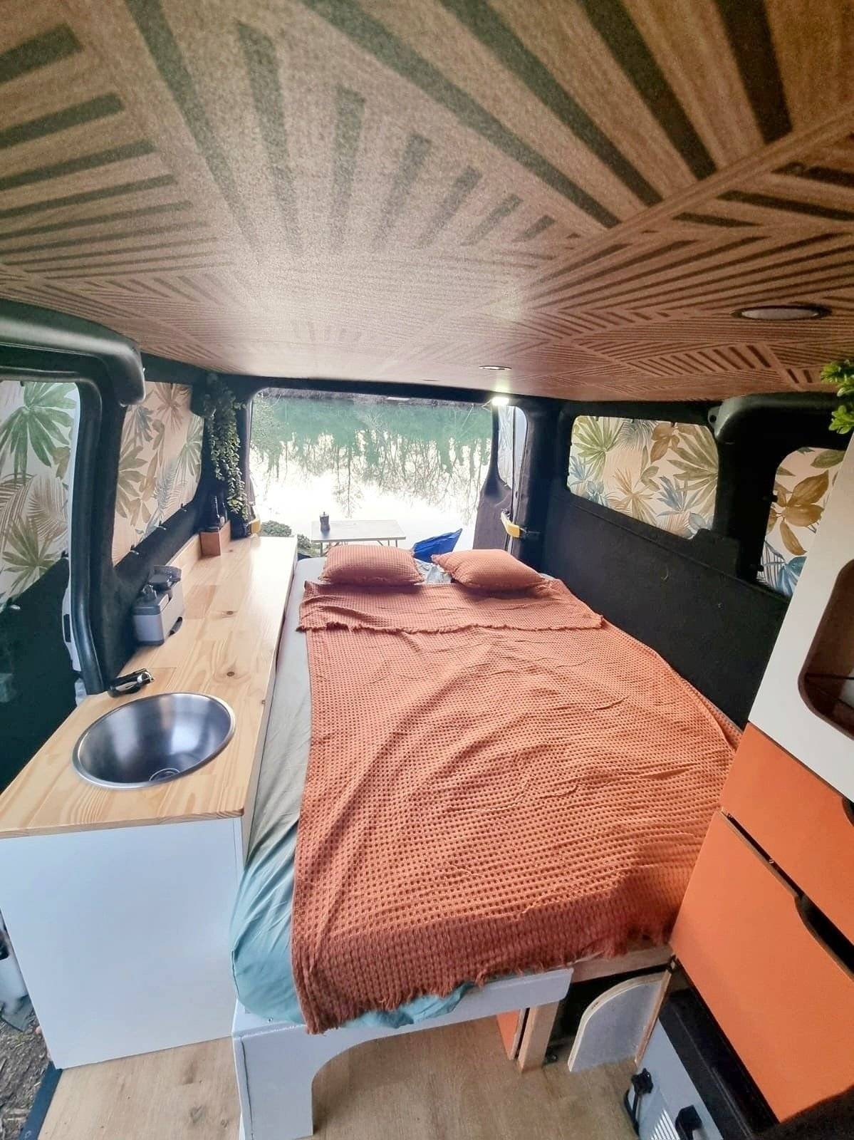 Ford Custom 2,2 l 125 ch