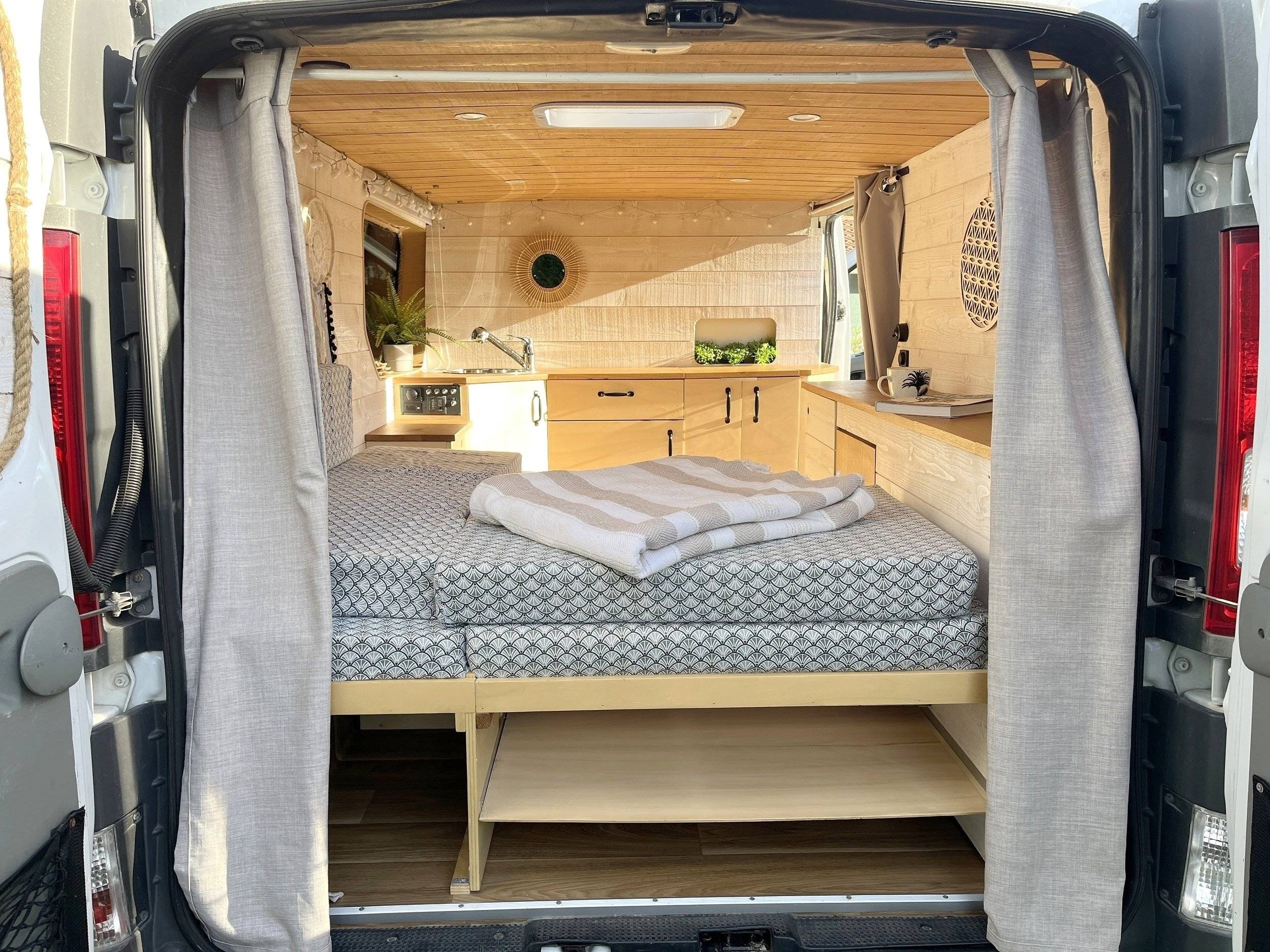  - RENAULT TRAFIC II 2,0L DCI 115CV L2H1 PACK EXTRA