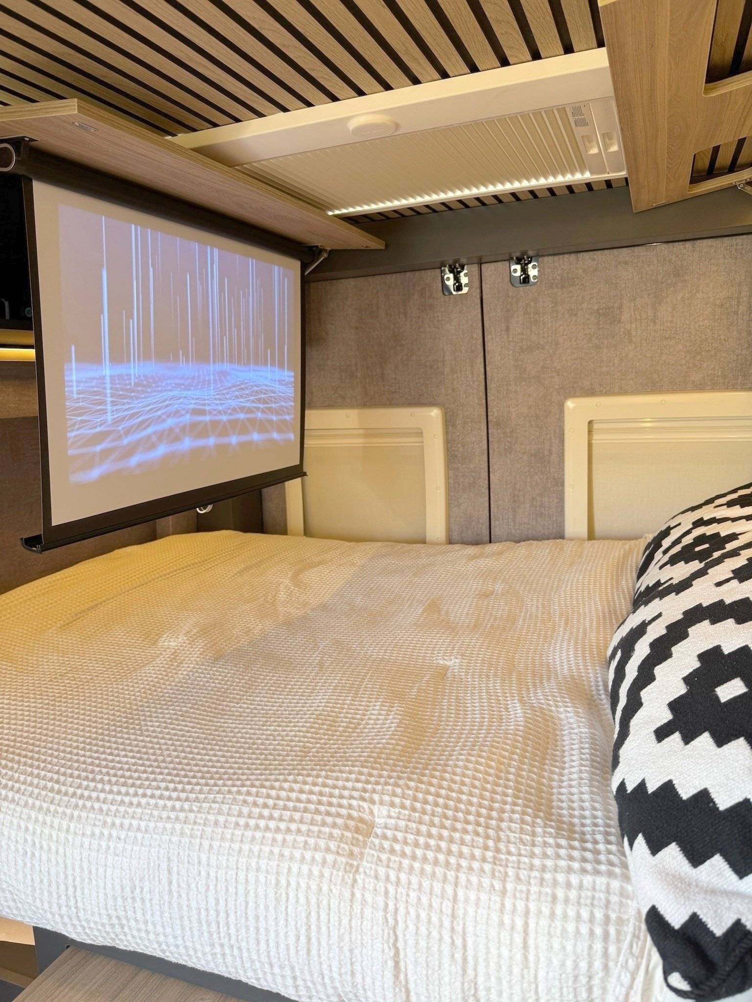 Berth Fiat Ducato 2,2 140cv - Yescapa