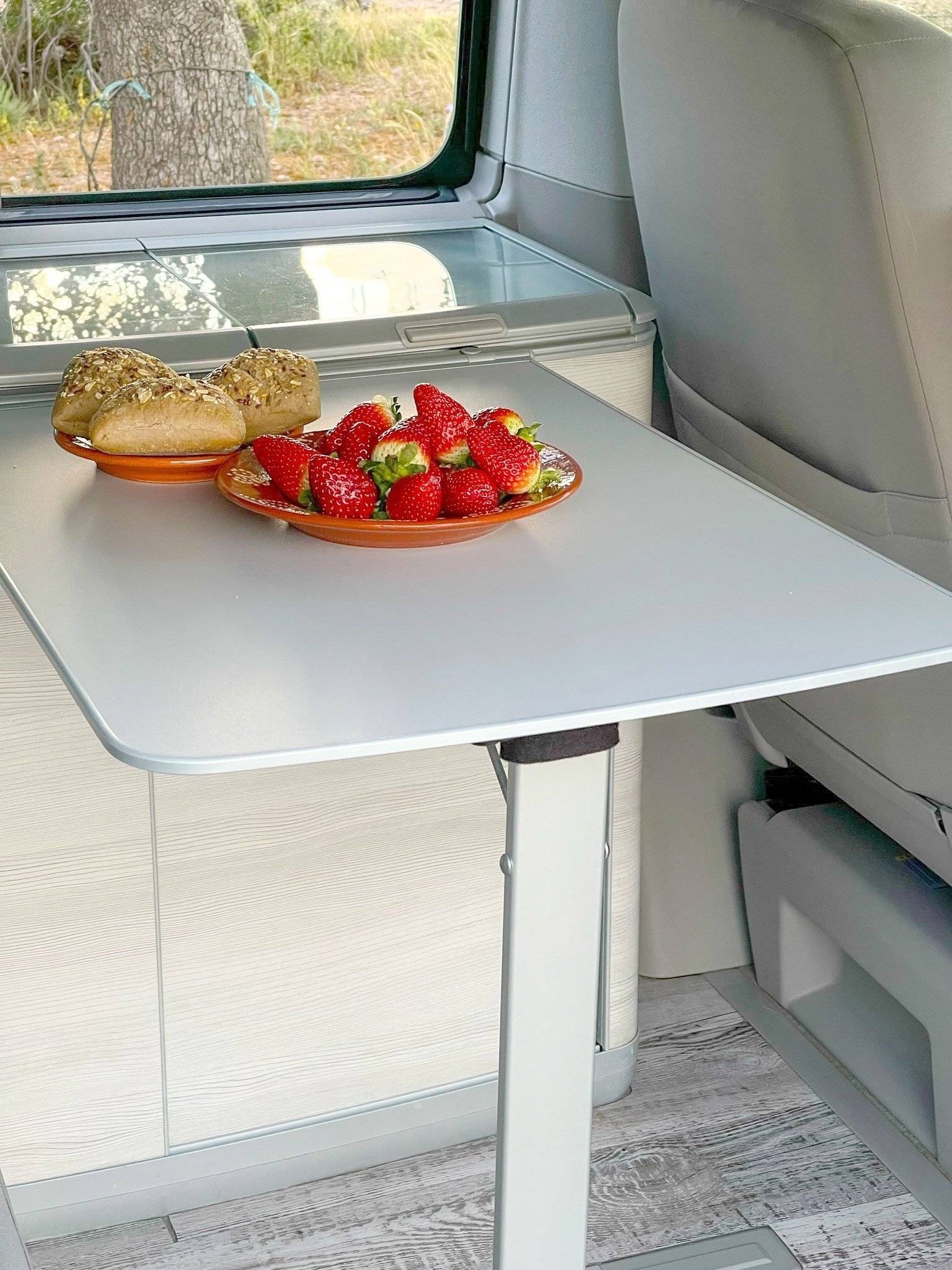 Volkswagen Volkswagen california coast