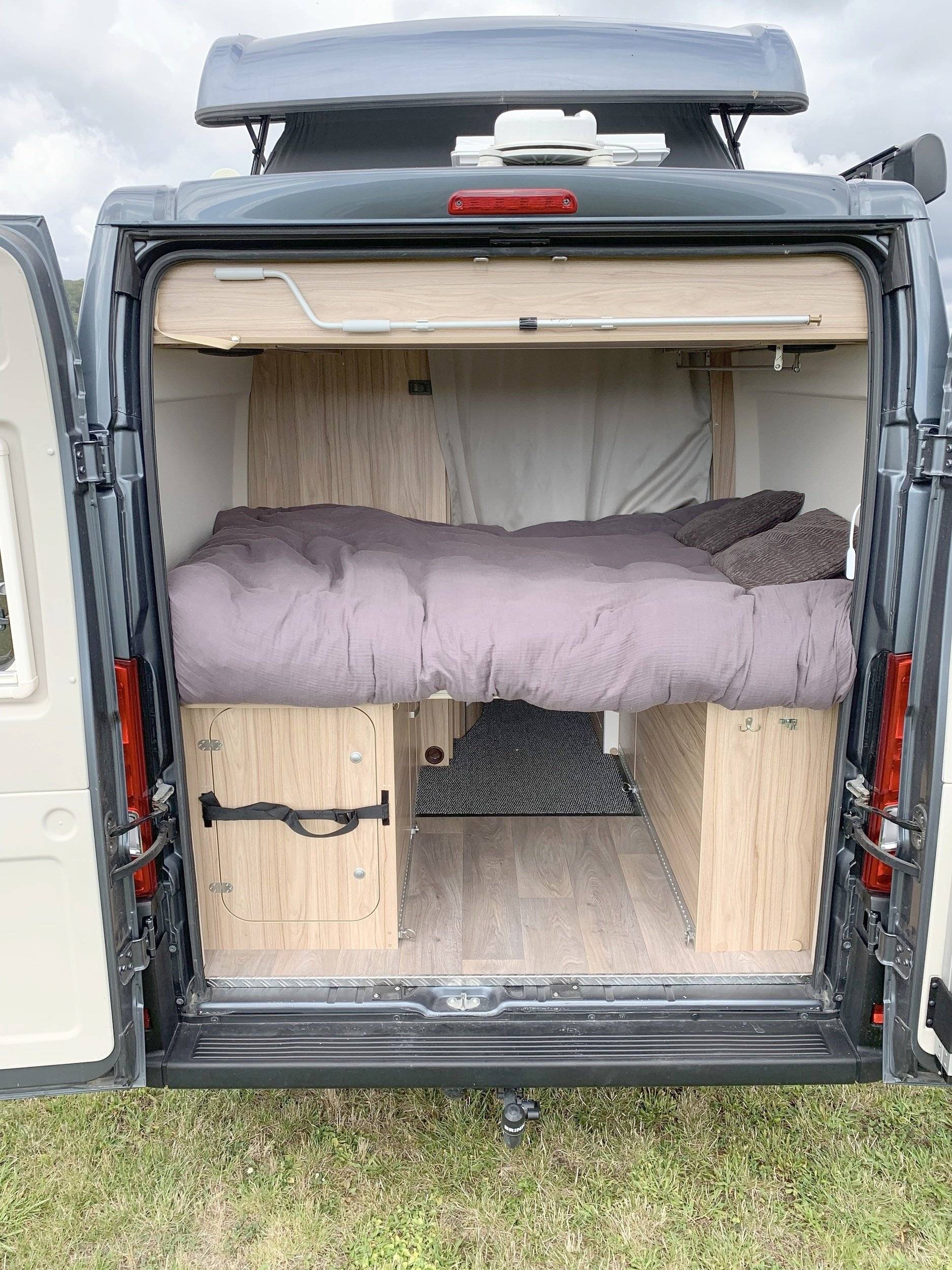 Slaapplaatsen Fiat 2,3 l 130 ch. - Yescapa
