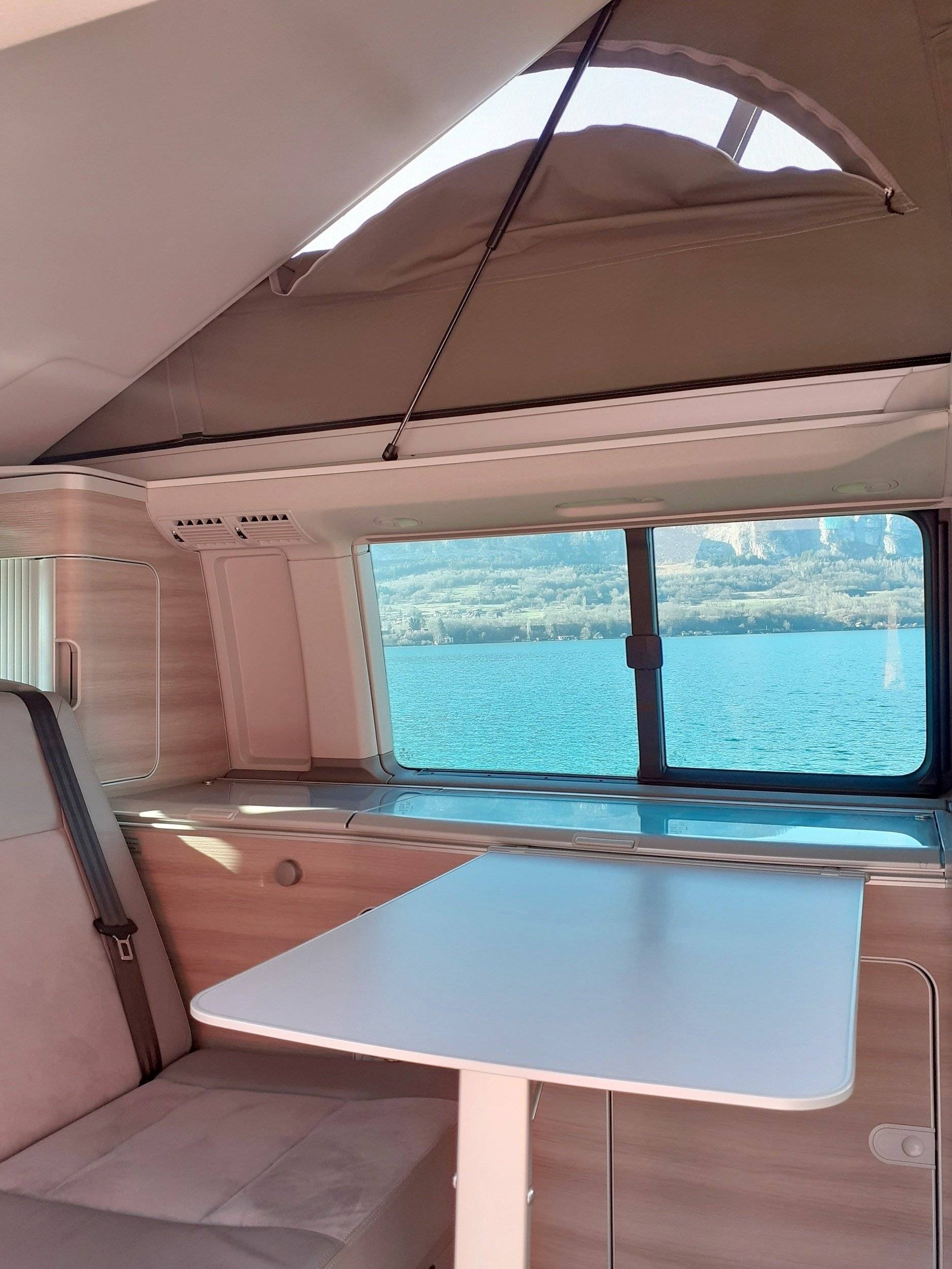 california T5 2 l 140 ch