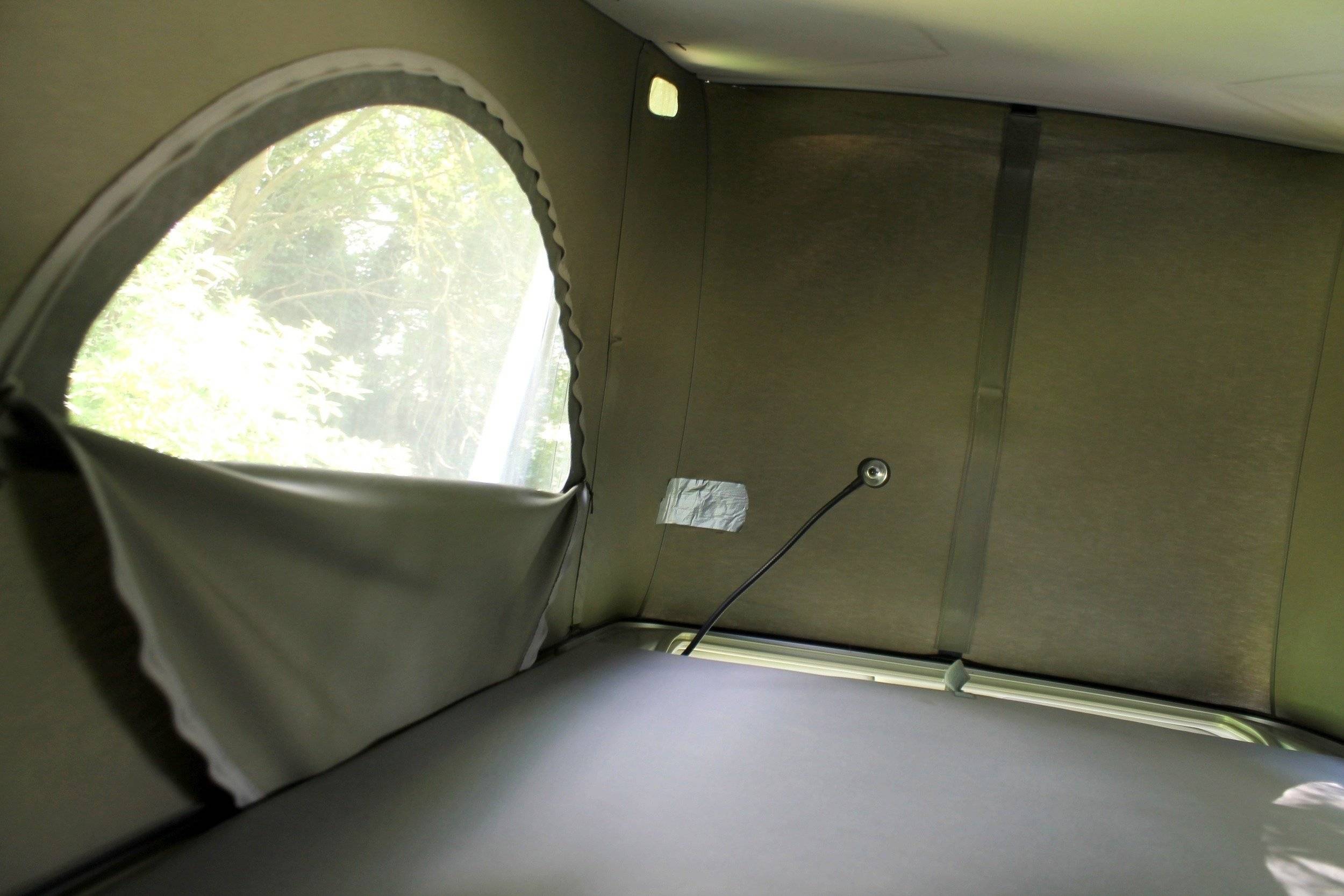 Berth Volkswagen California - Yescapa