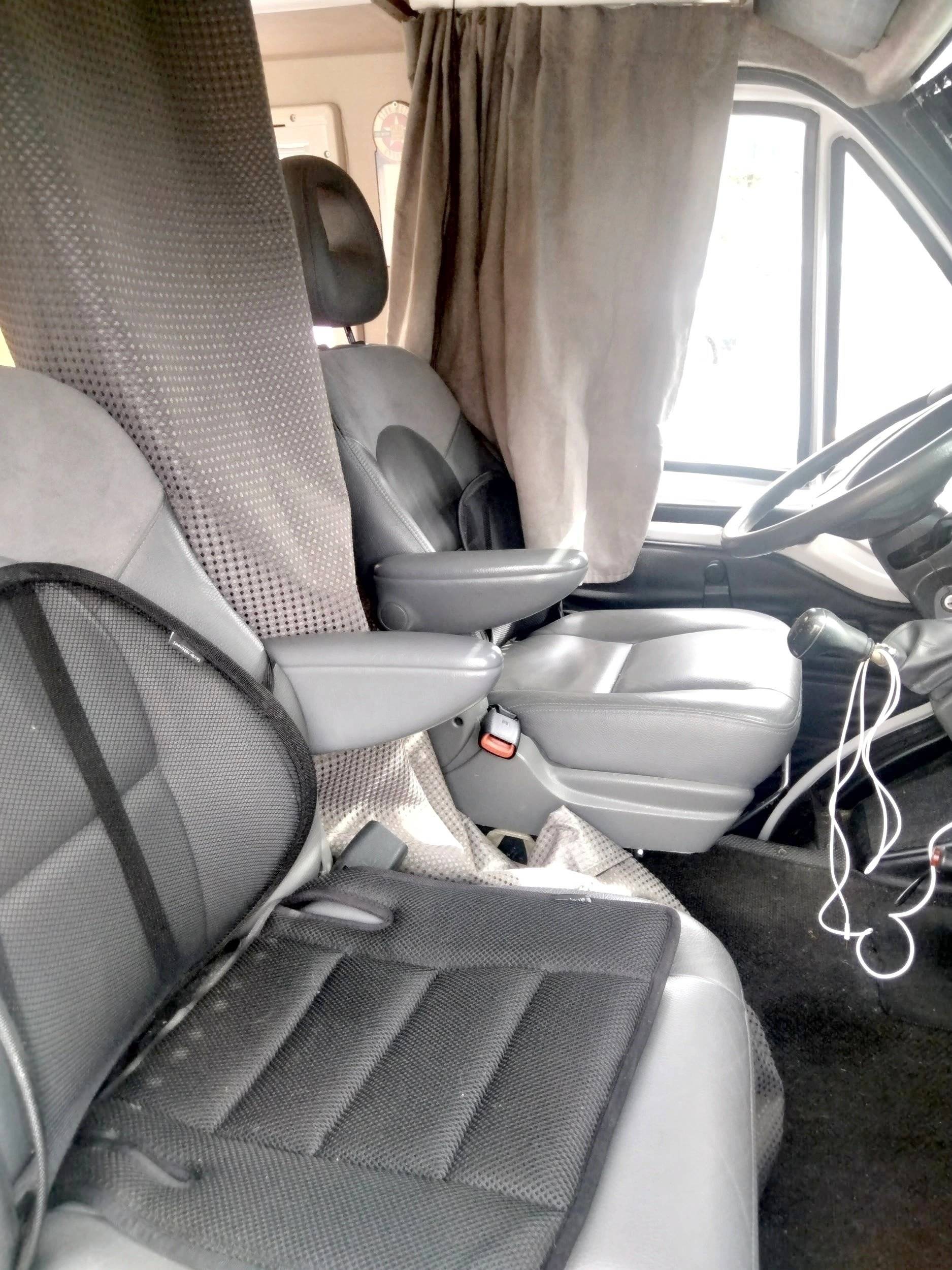Adria 4 Twin