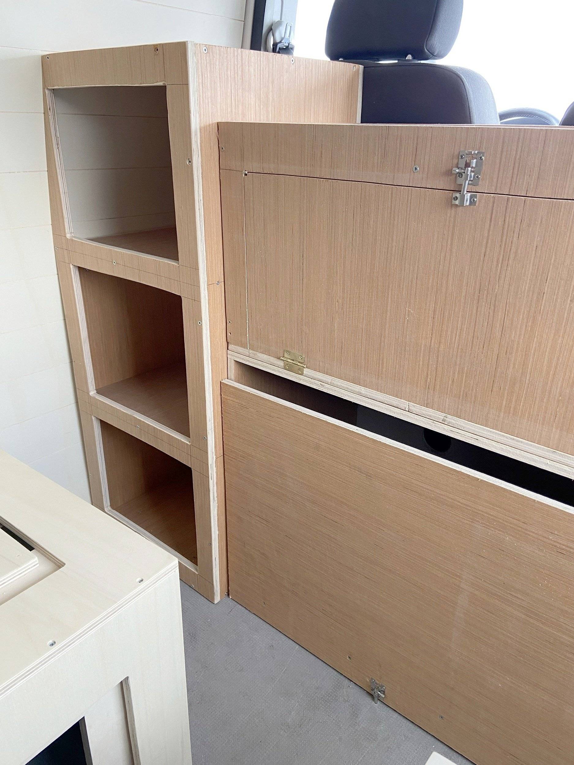 Volkswagen T5 2 l 102 ch