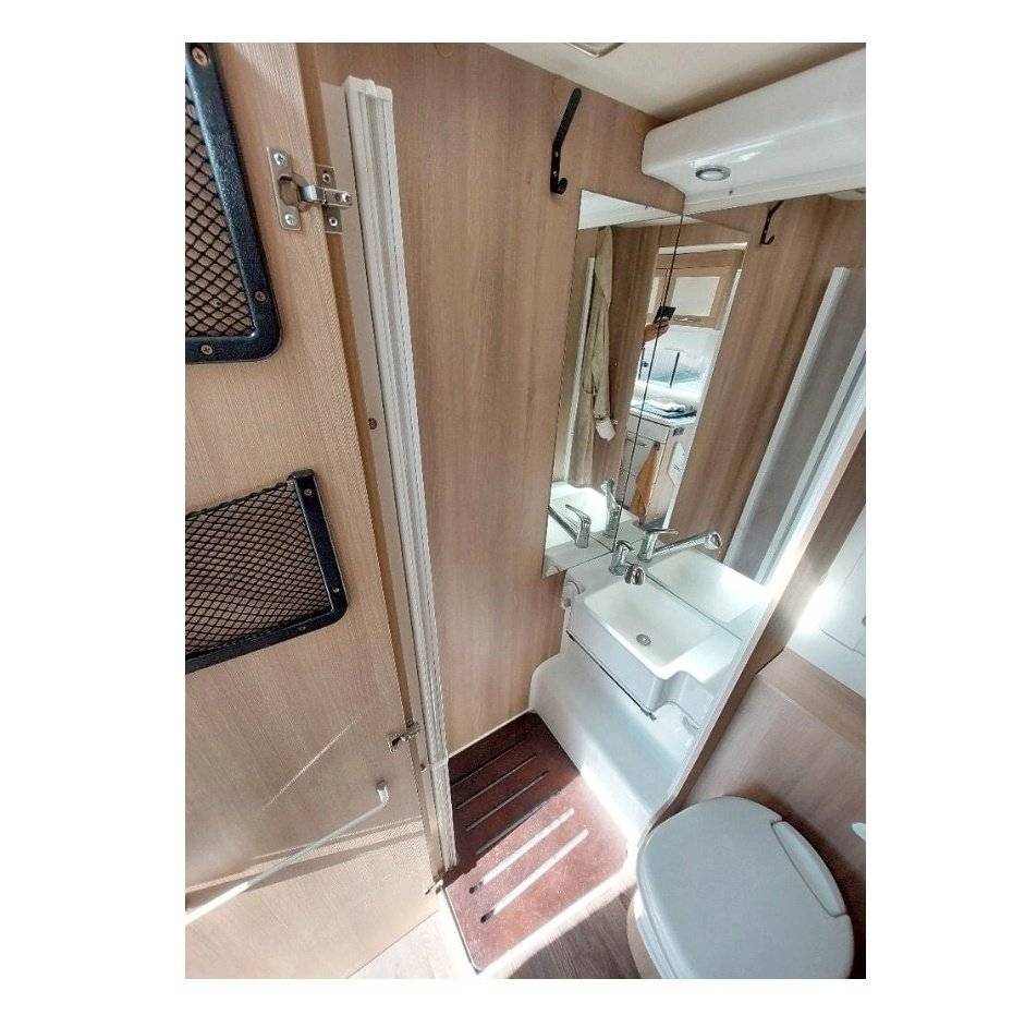 Car Caravane CARAVAN  