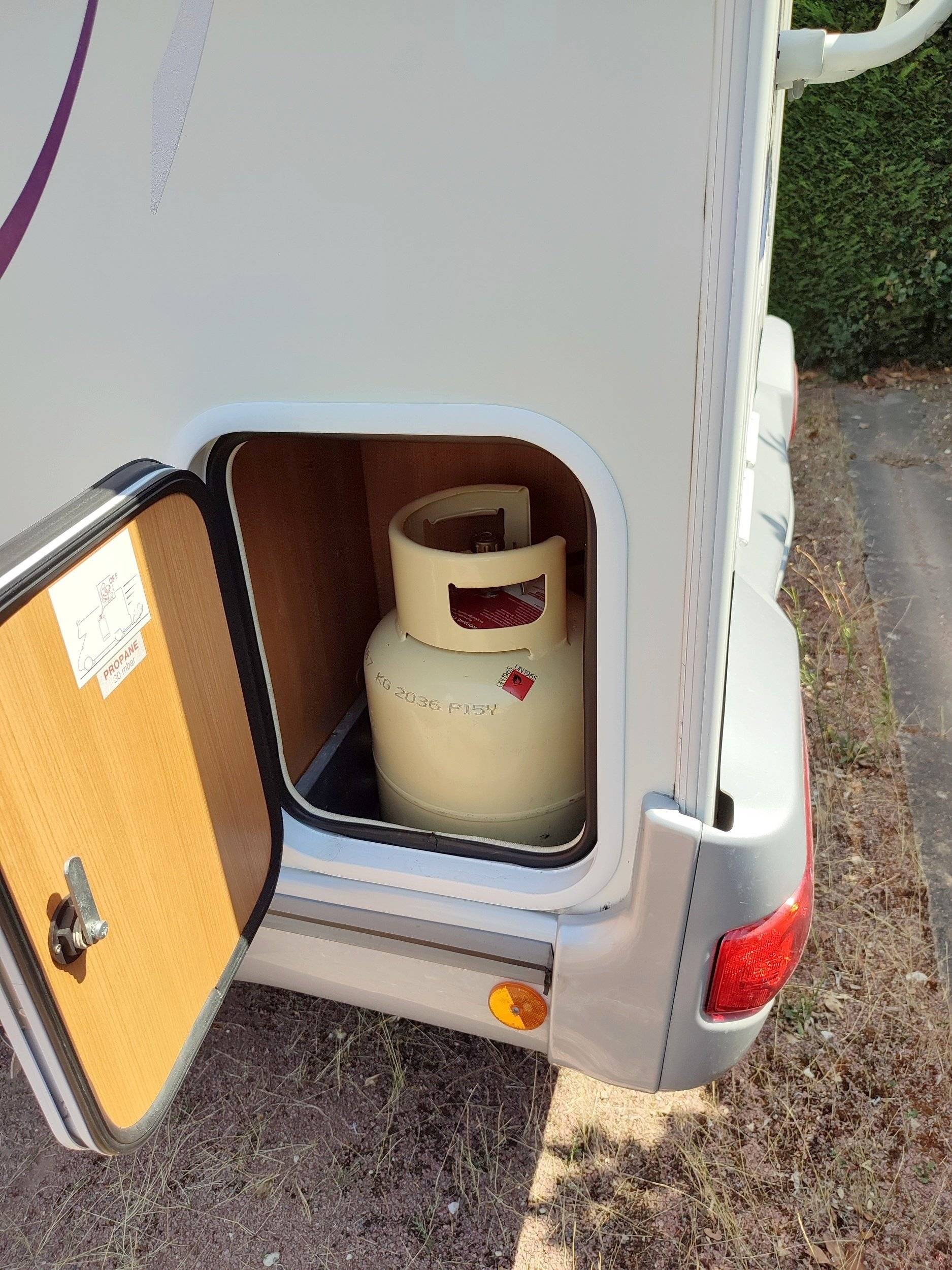 Challenger FORD TRANSIT 140CV