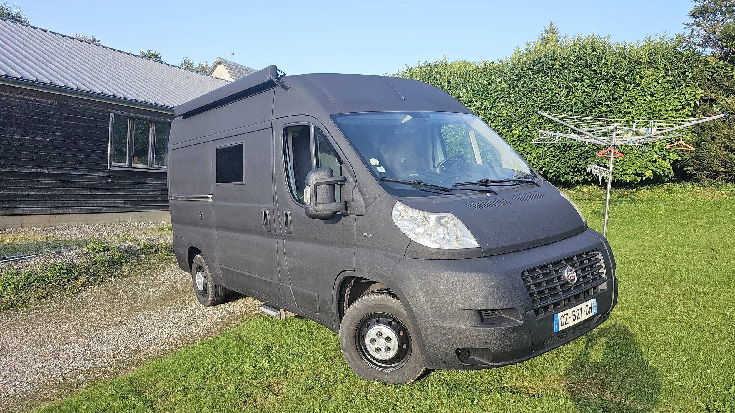 Vista de 3/4 Fiat Fiat ducato - Yescapa