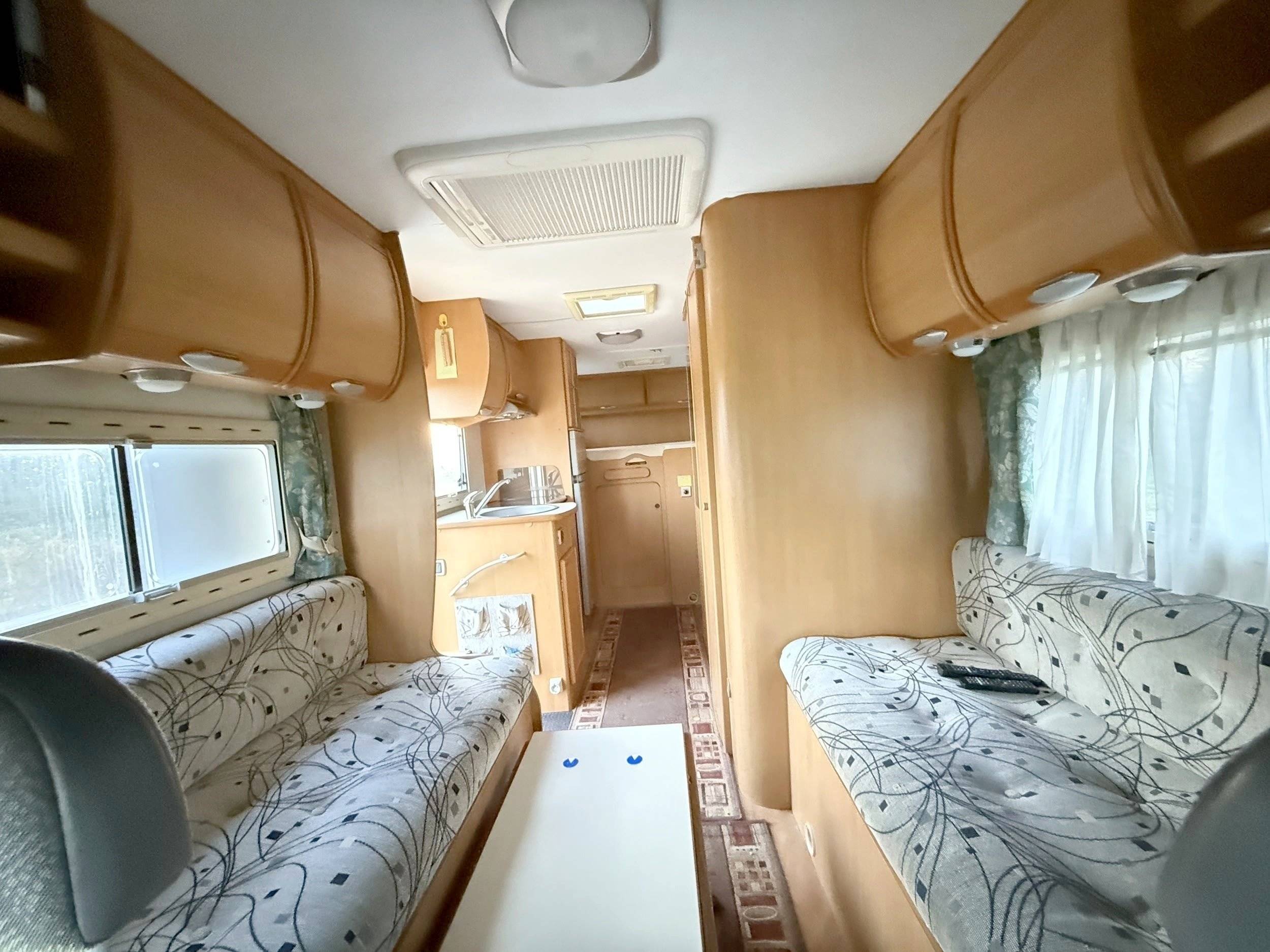 Essecke Ford Transit 135 T350 - Yescapa