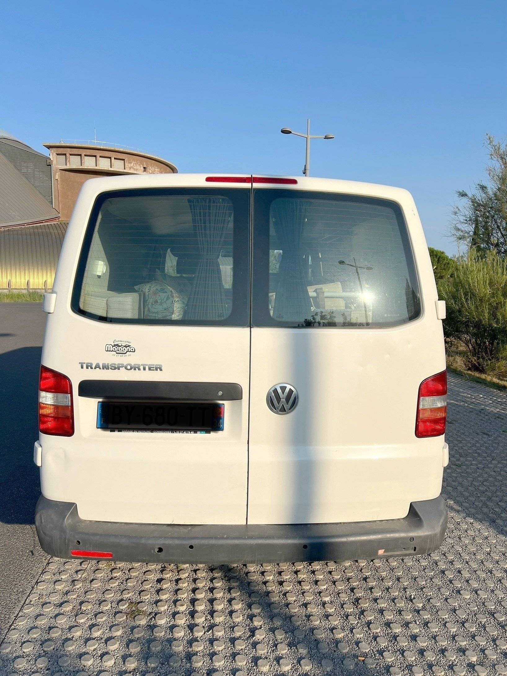 Rear view  - Yescapa