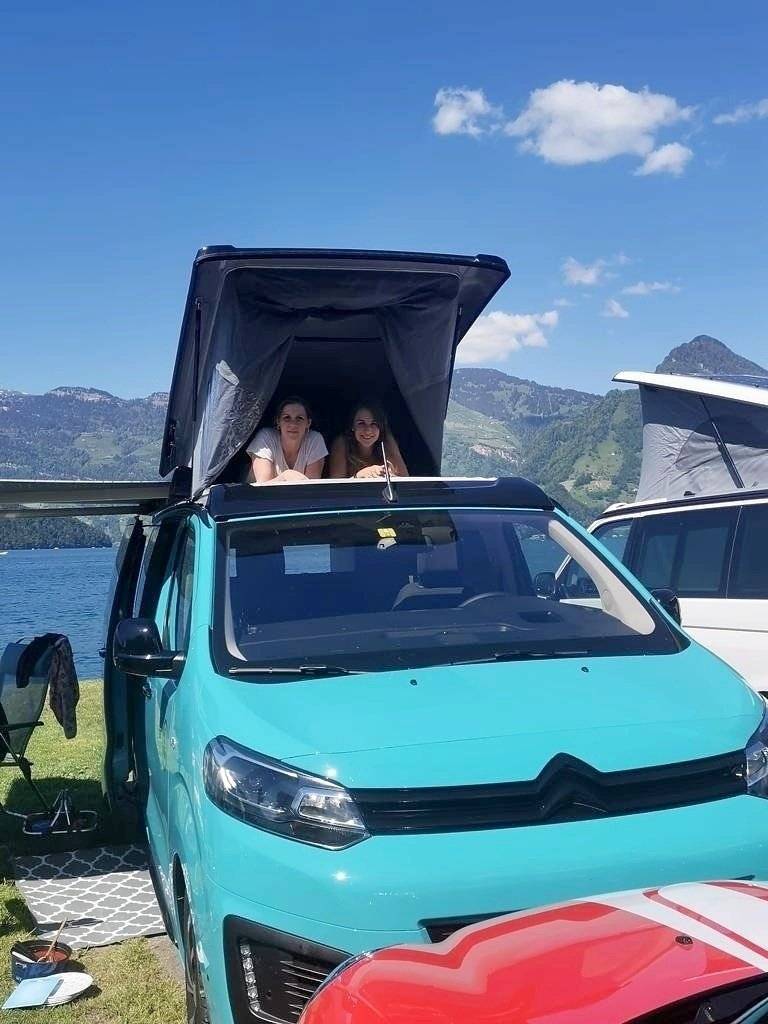 Front view from 3/4 Citroën - Yescapa