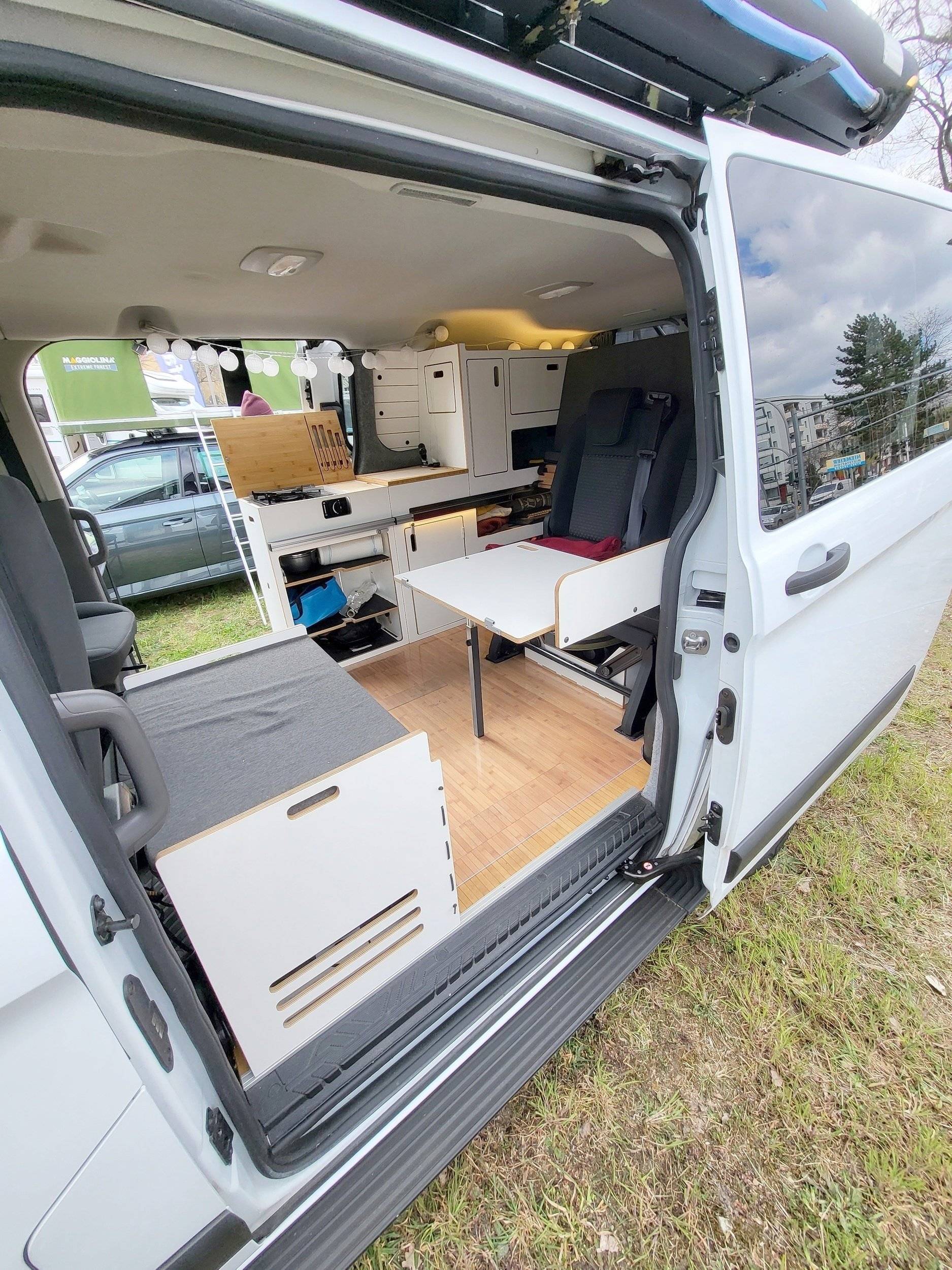 Ford Transit Custom 2,0  136PS