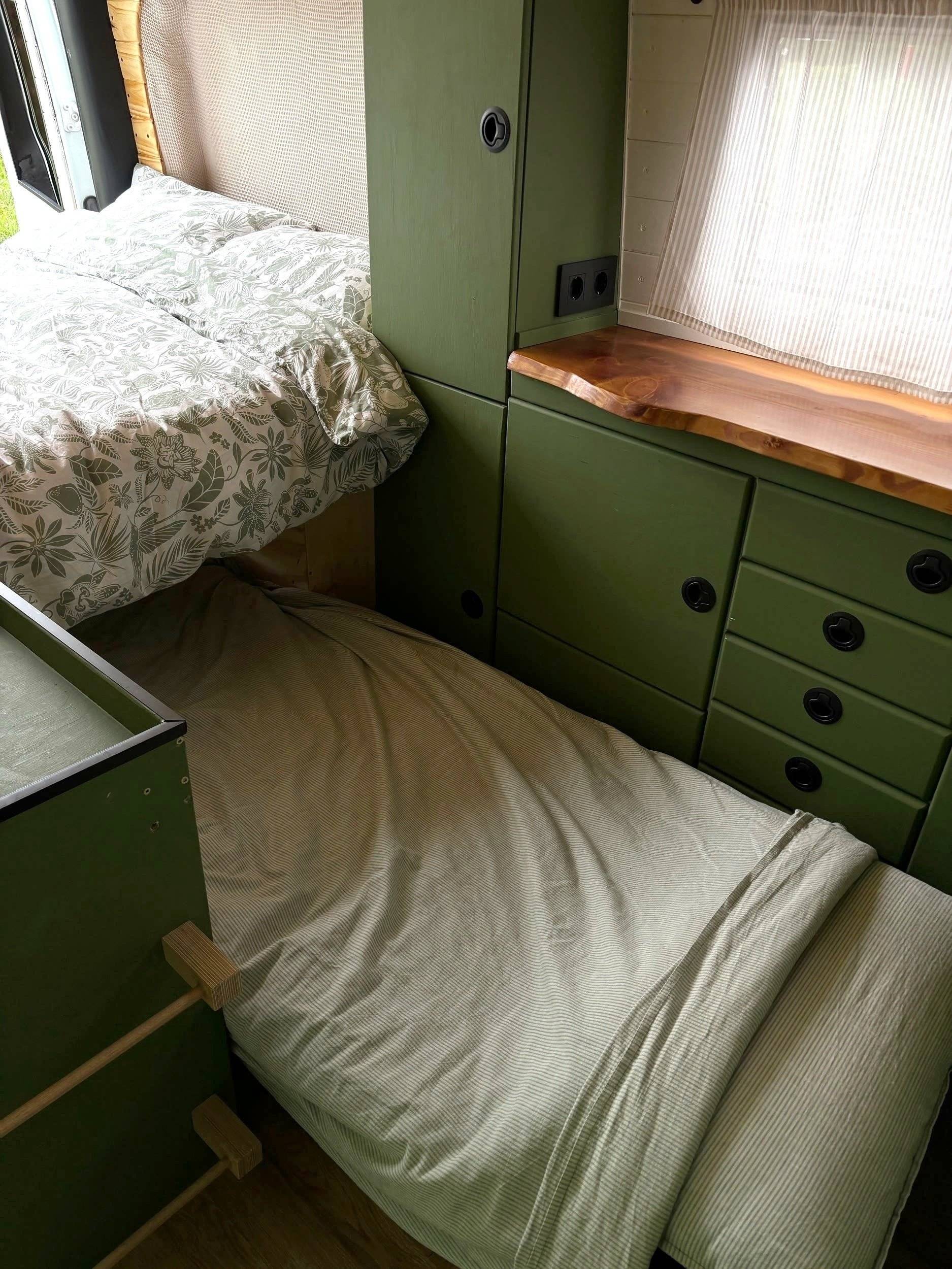 Couchages Mercedes - Yescapa