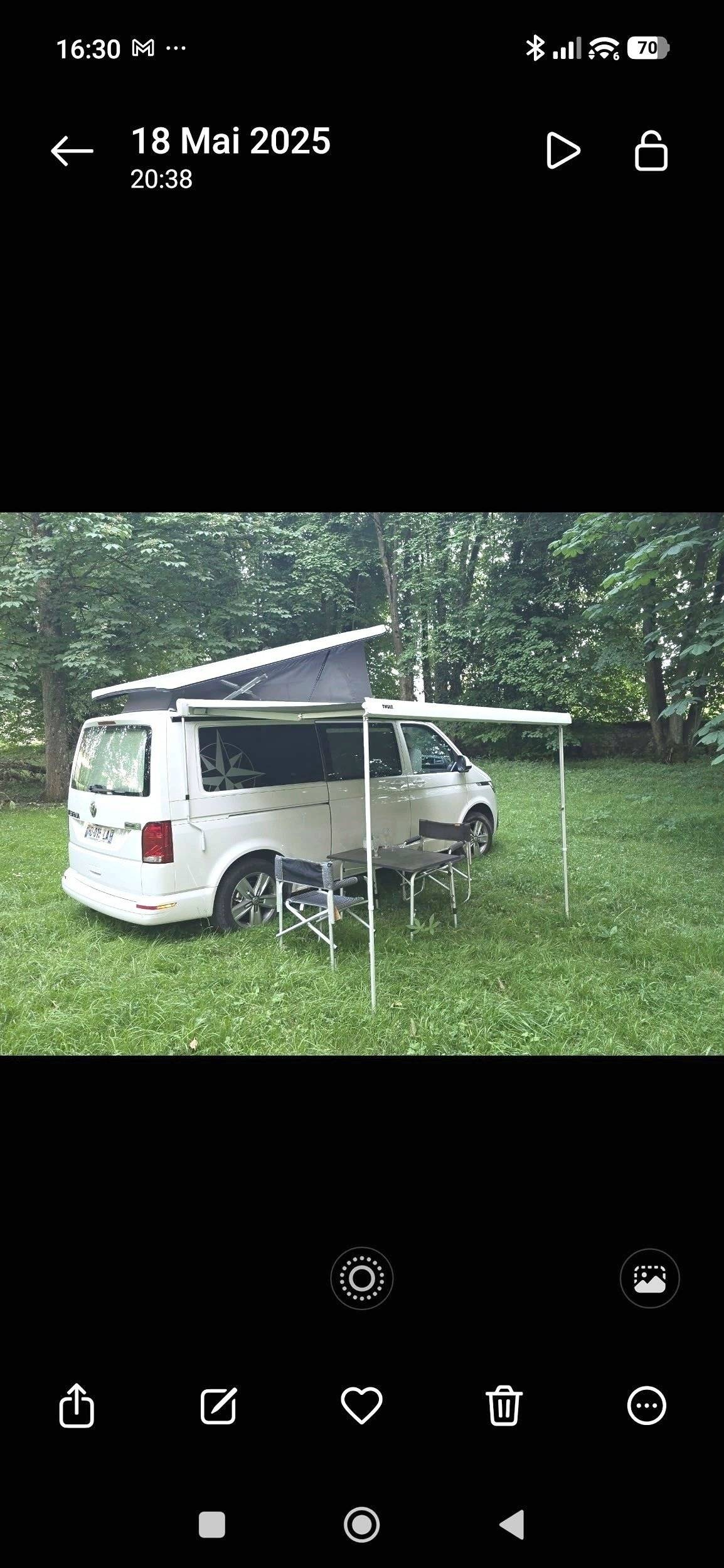 Vista del vehículo ángulo delantero Volkswagen Volkswagen T6.1 Kepler One - Yescapa