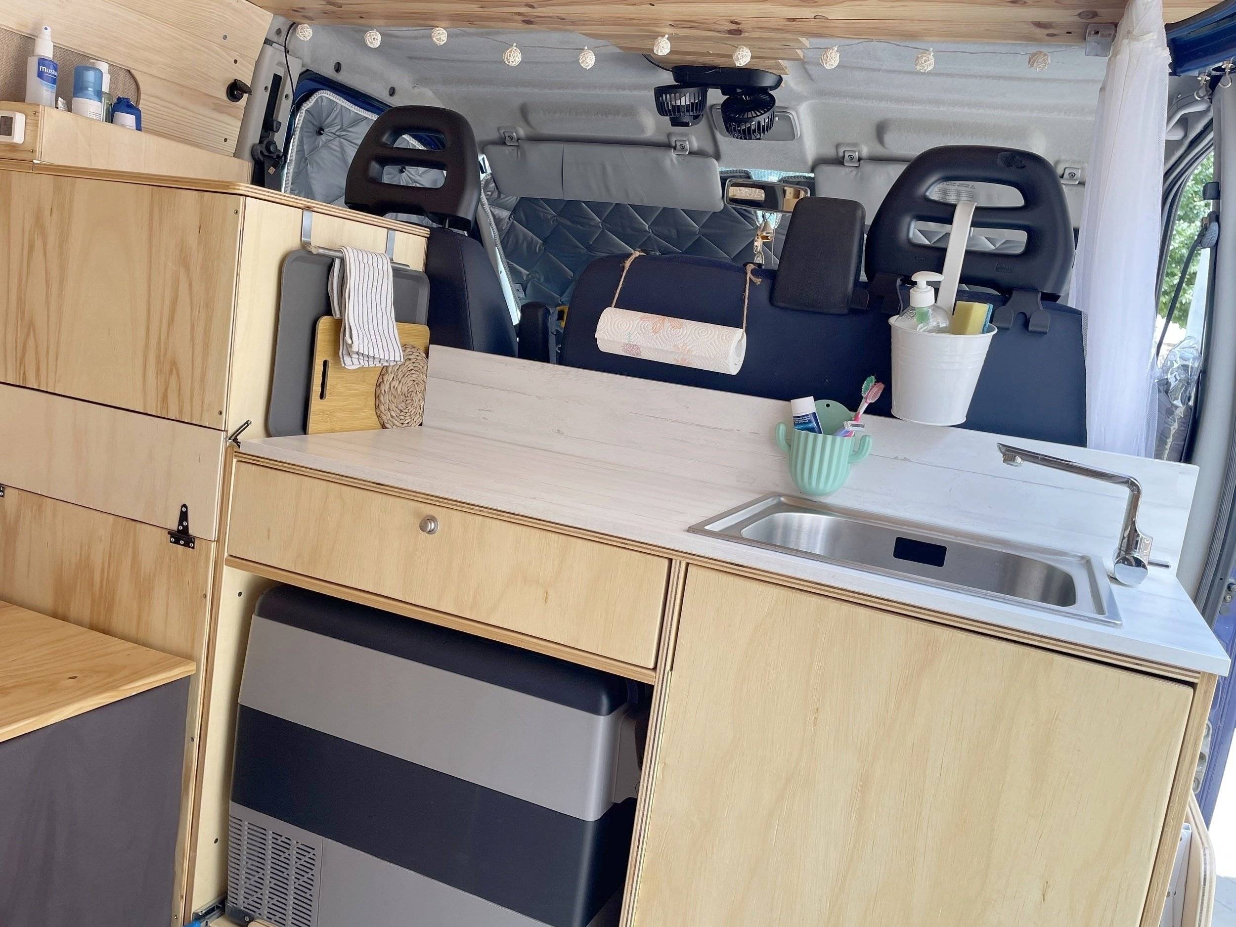 Kochnische Iveco DUCATO - Yescapa