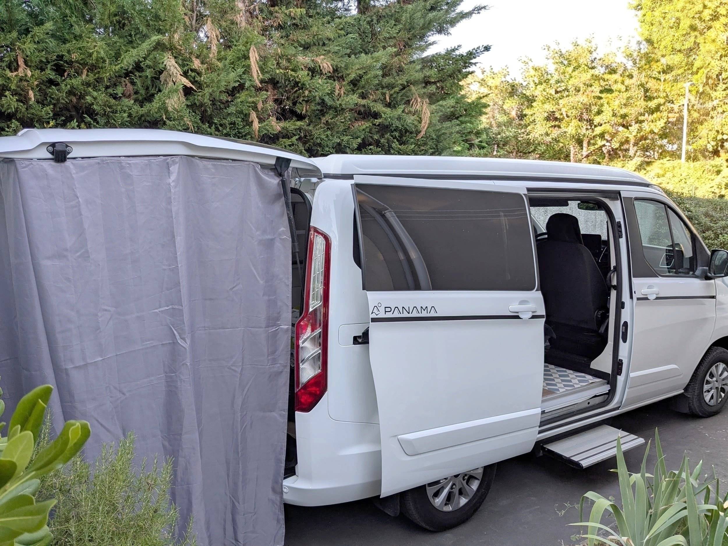 Trigano Transit Custom Panama P10