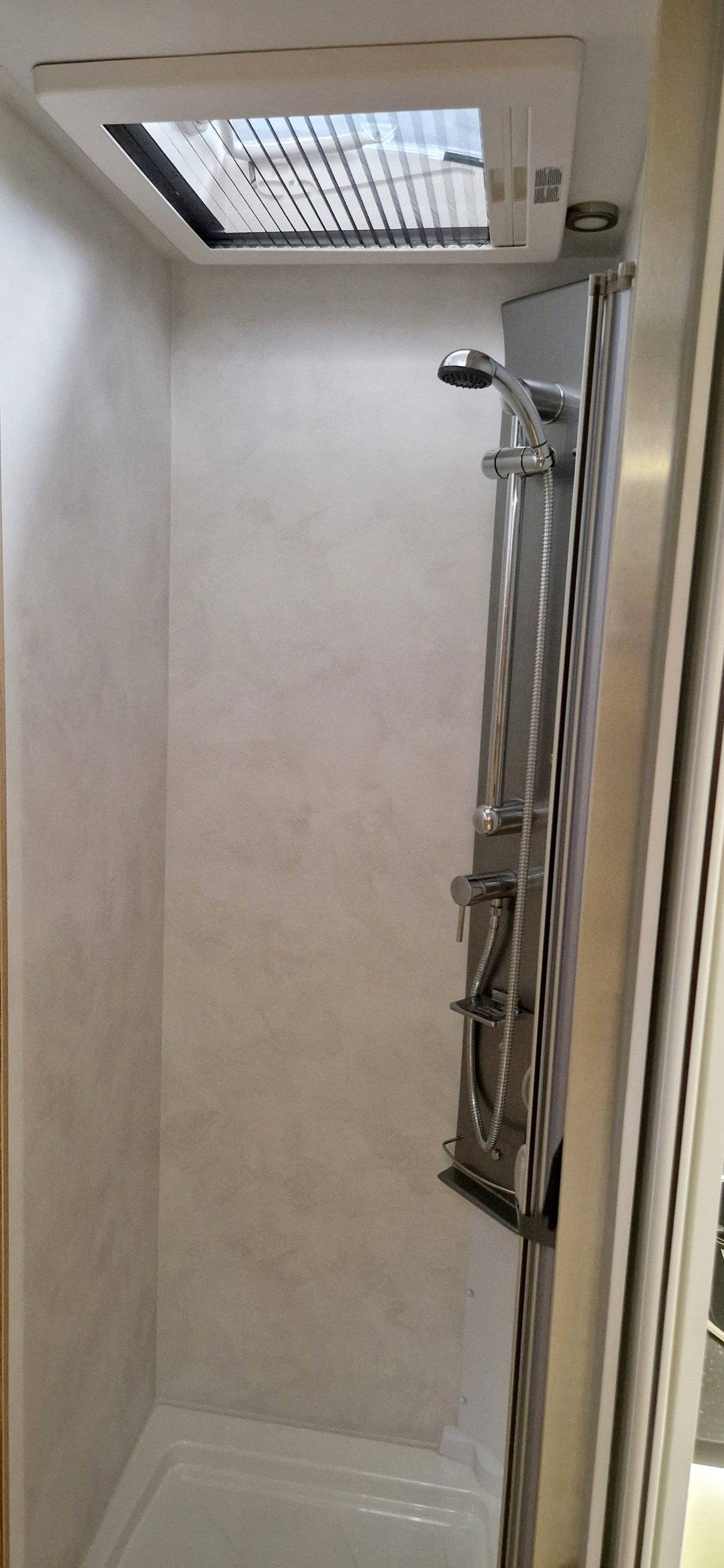 Bavaria Jumper 2,0l 163 ch