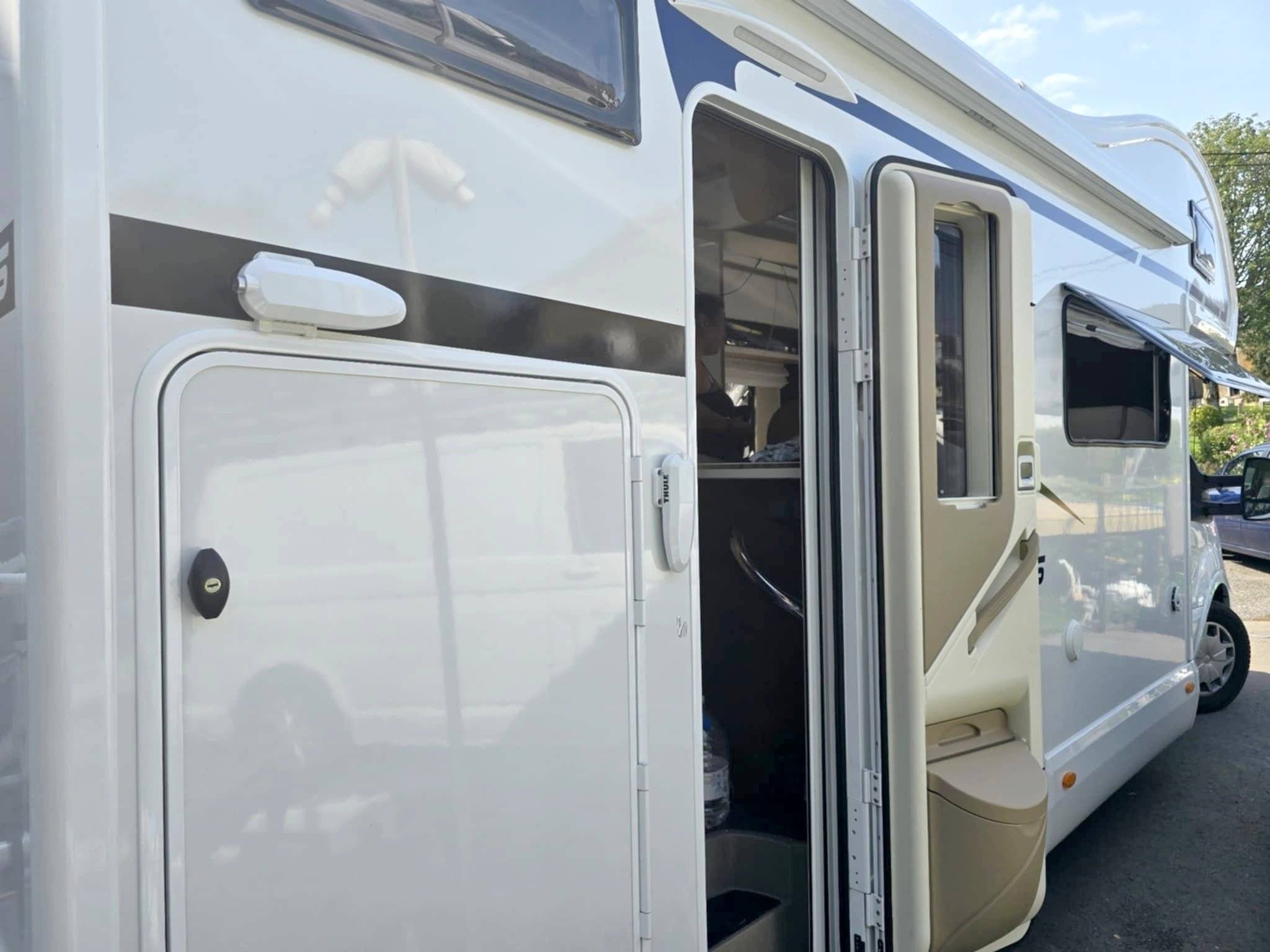 Mclouis Transit 2,0 l 155 ch