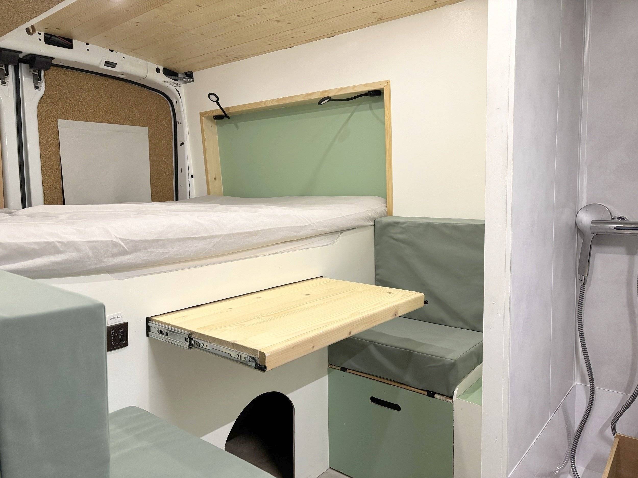 Laure’D FORD TRANSIT